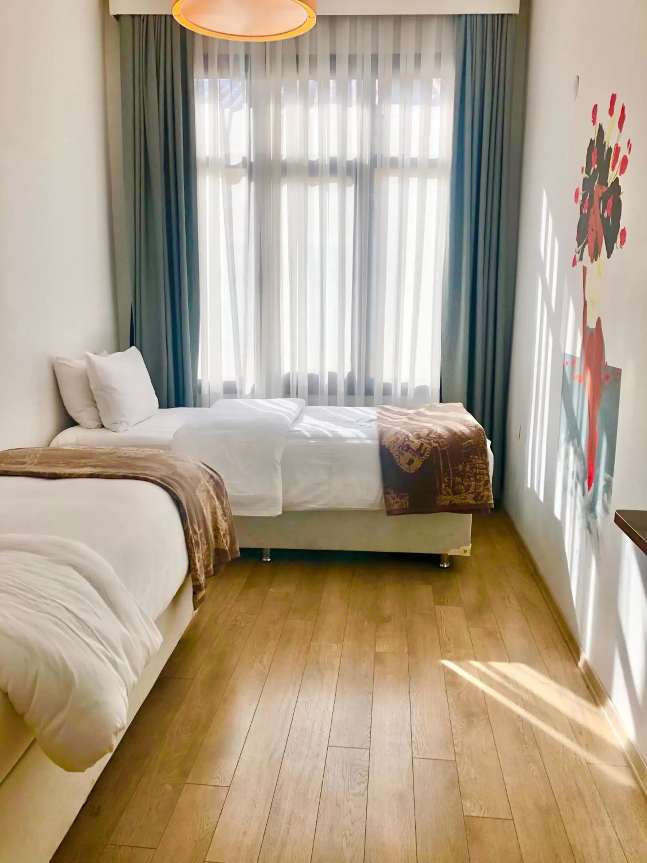 Standard Twin Room in Rumours Inn Standard Twin Room in Rumours Inn