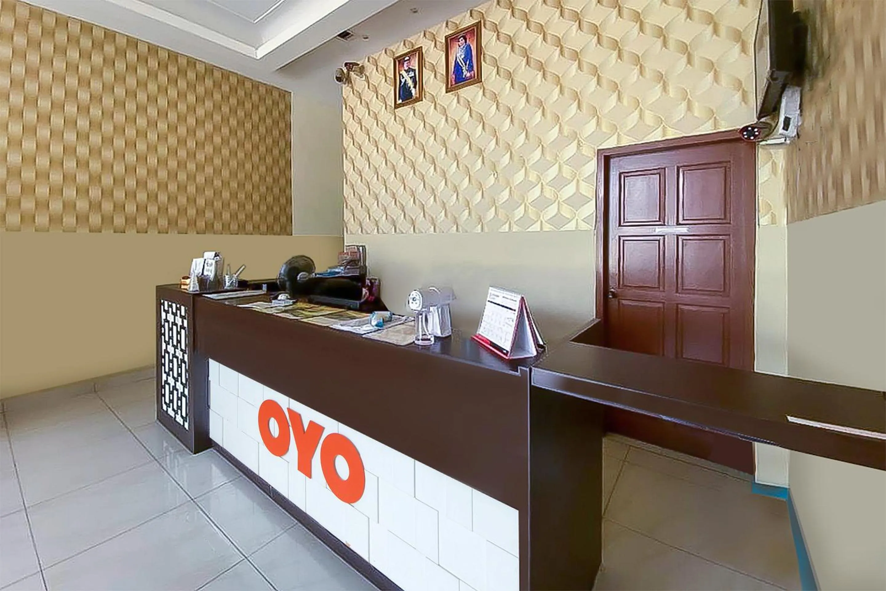 Lobby or reception, Lobby/Reception in OYO 90385 H3 Hotel