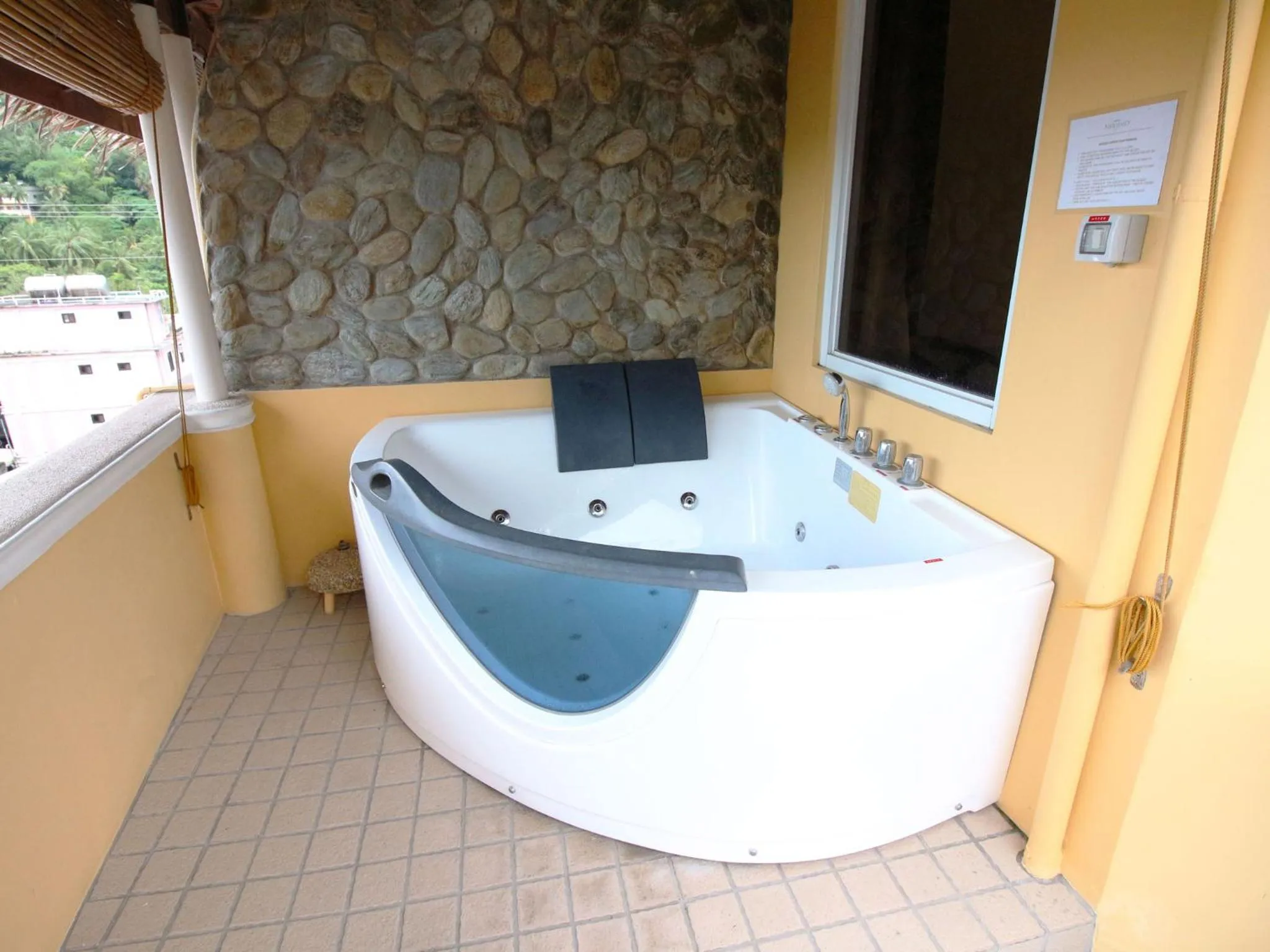 Spa and wellness centre/facilities in Mermaid Resort and Dive Center