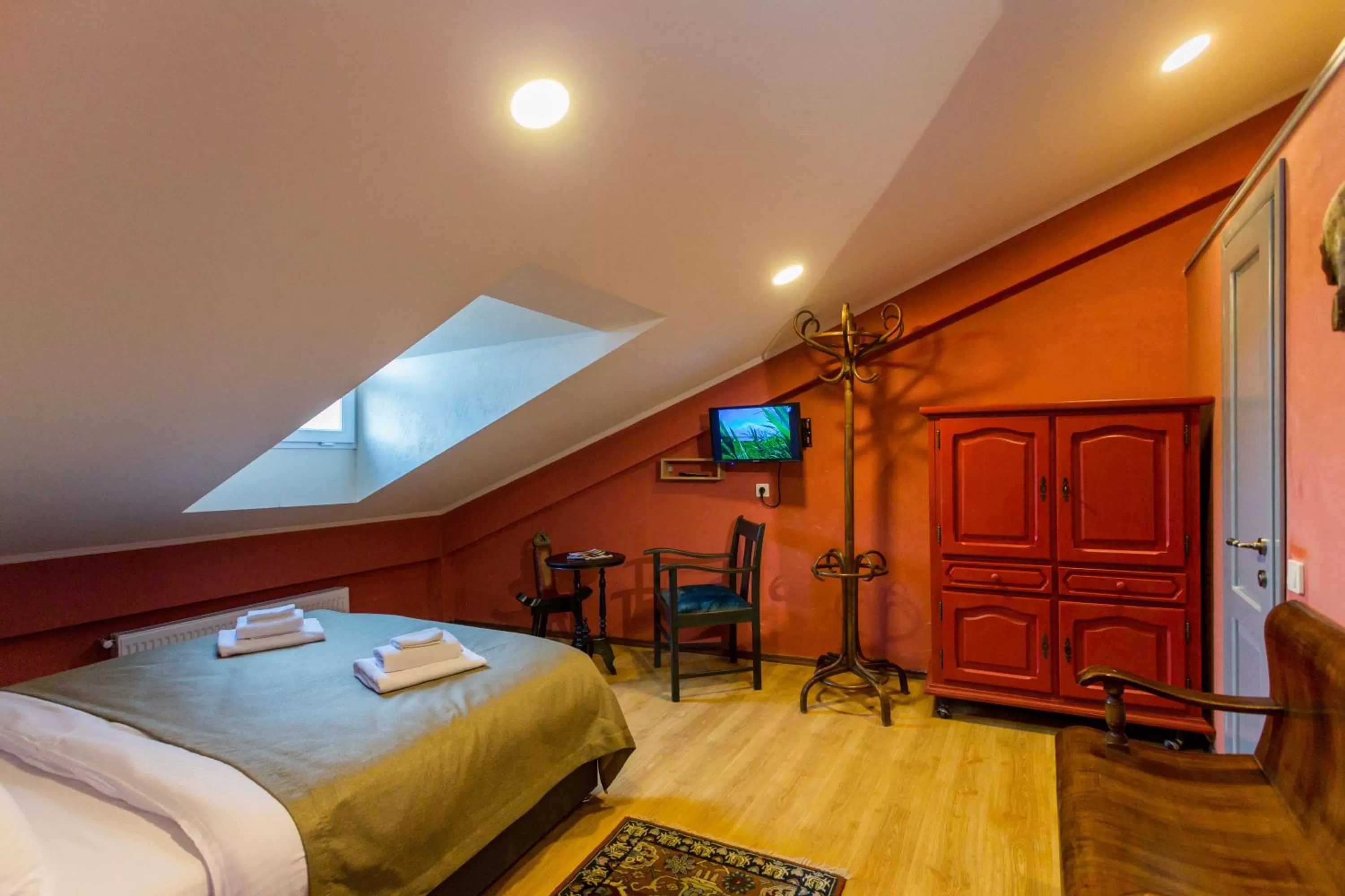 Photo of the whole room in Kindli Hotel