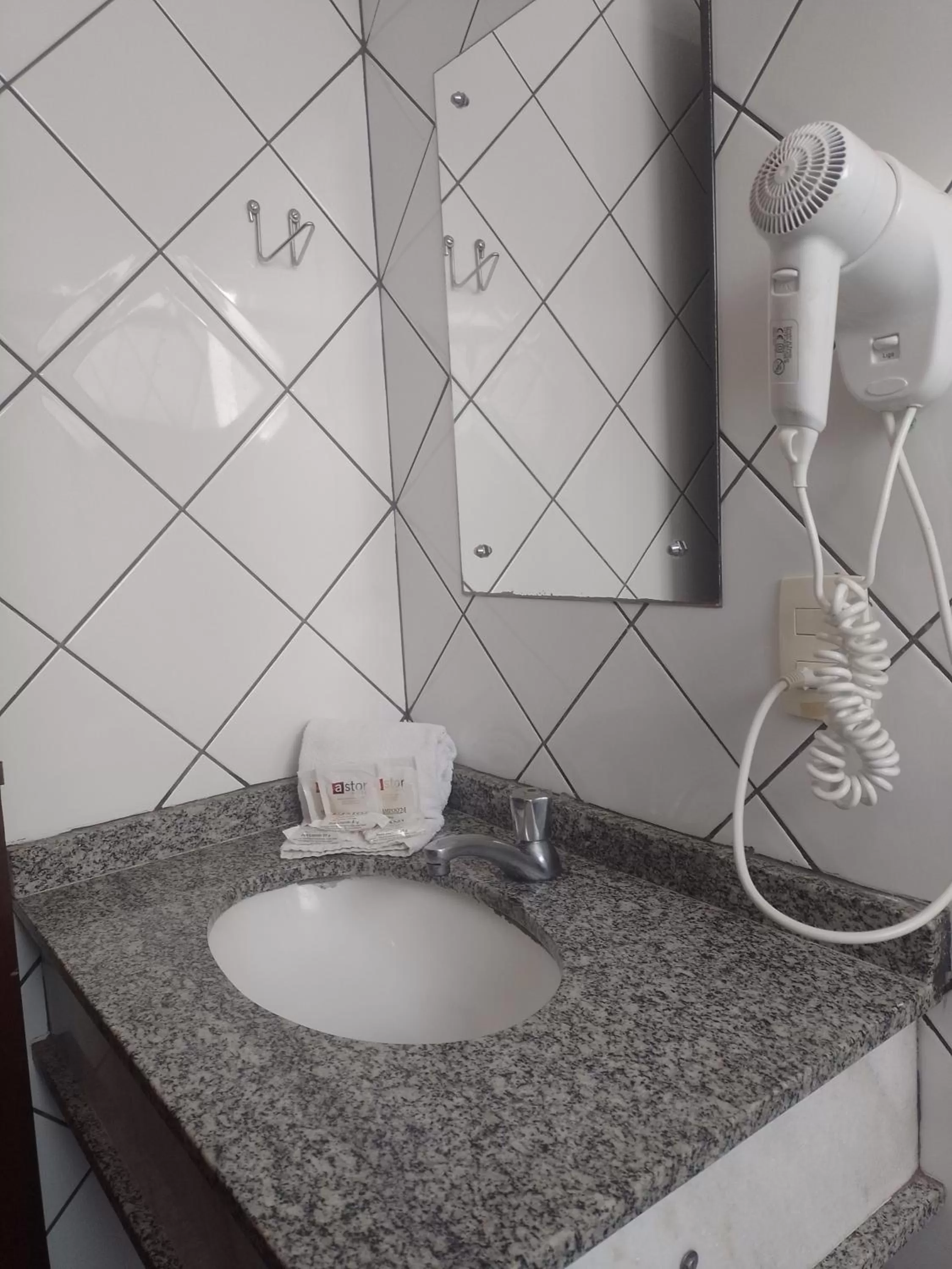 Bathroom in Astor Hotel