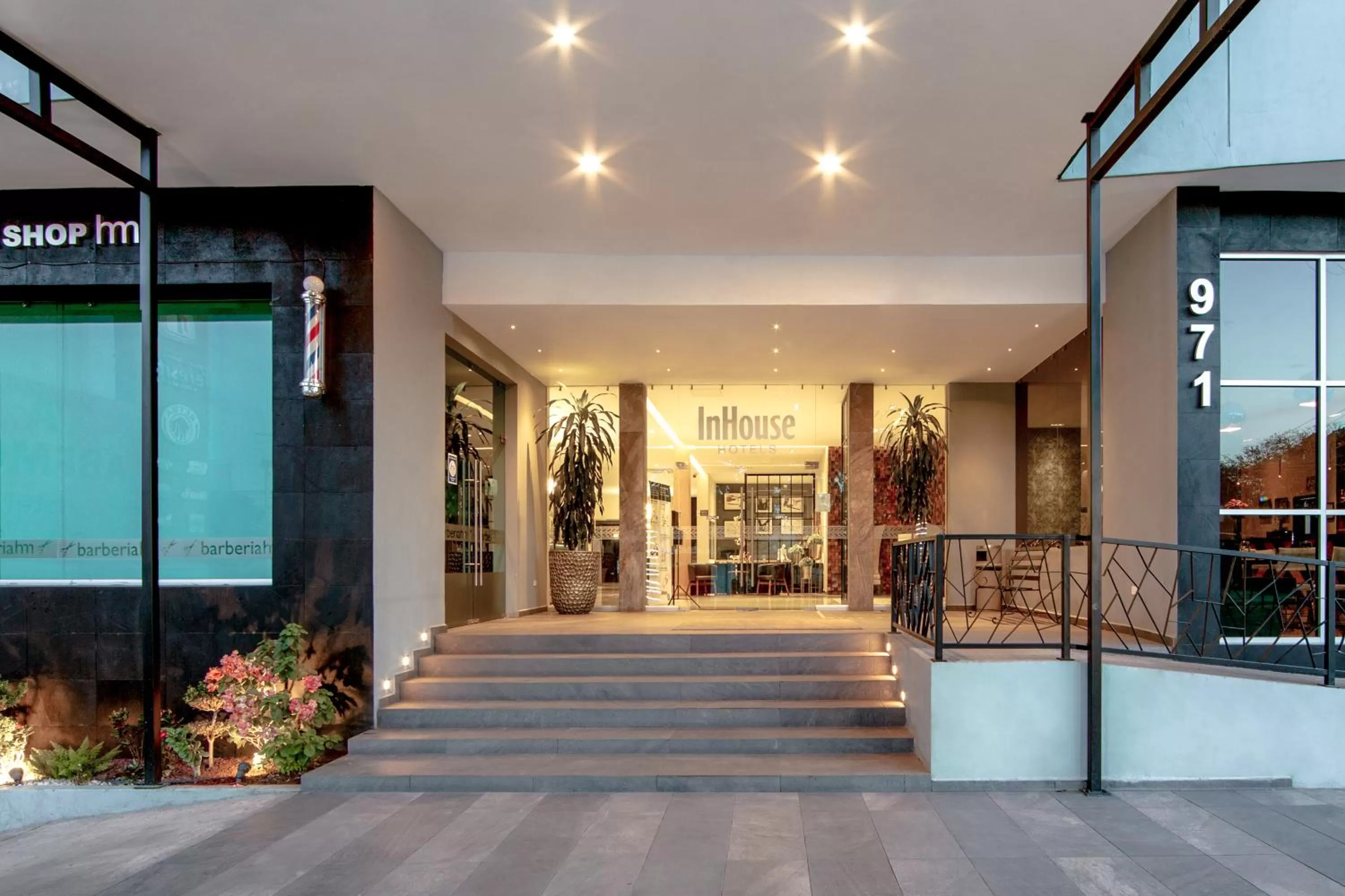 Facade/entrance in InHouse Hotel Culiacán