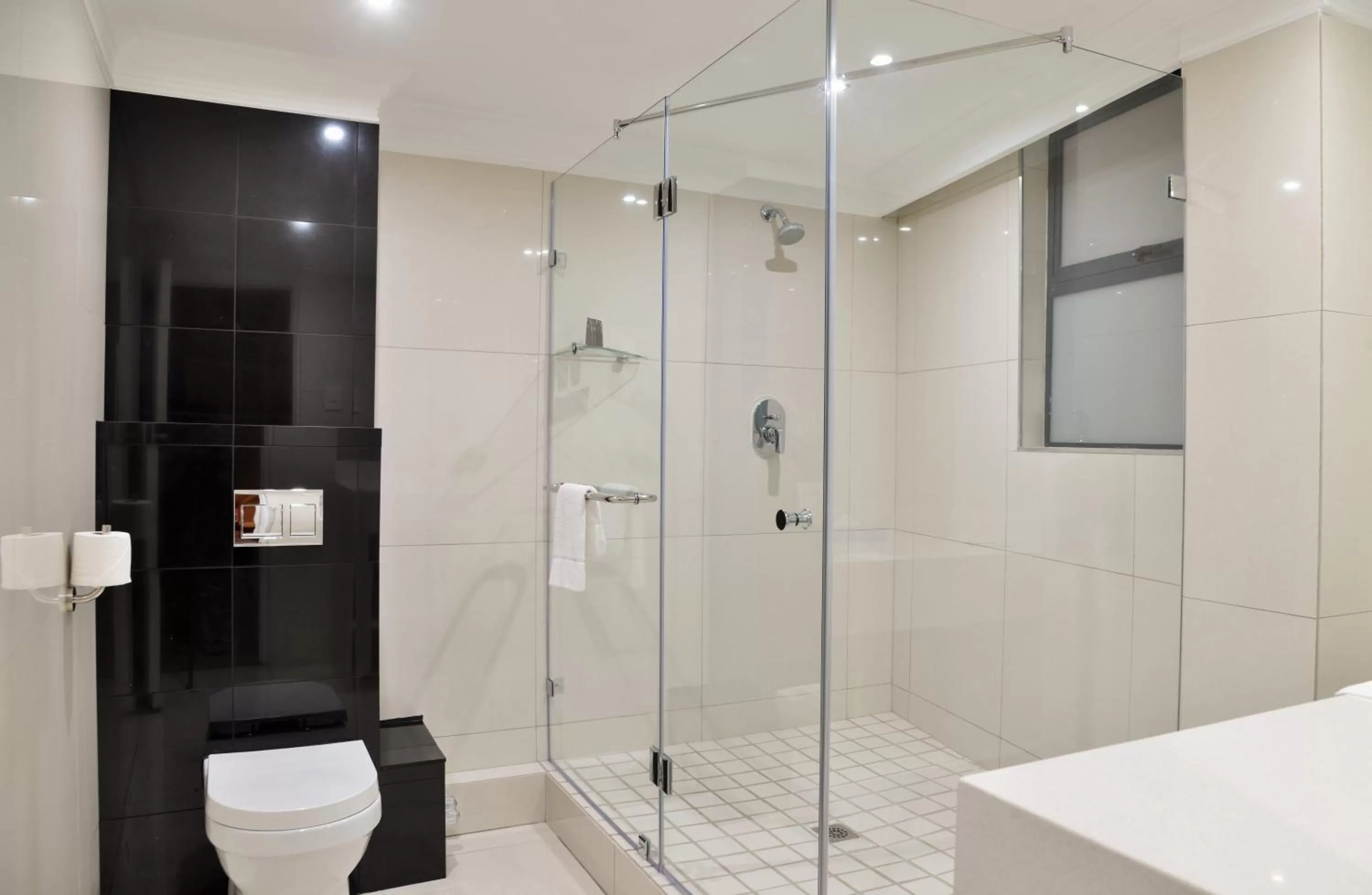 Bathroom in The Capetonian - Halal