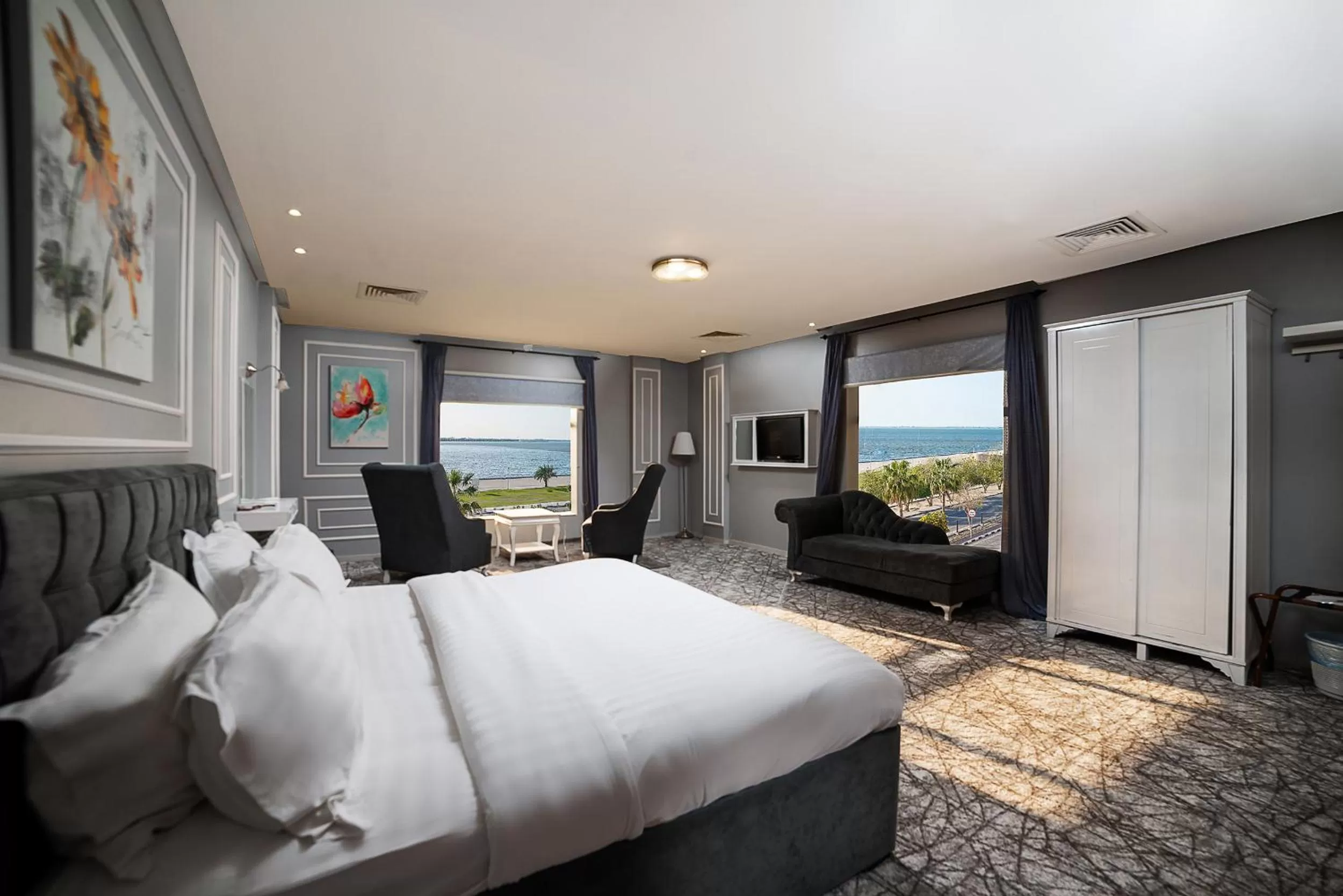 Golden Garden Al Corniche