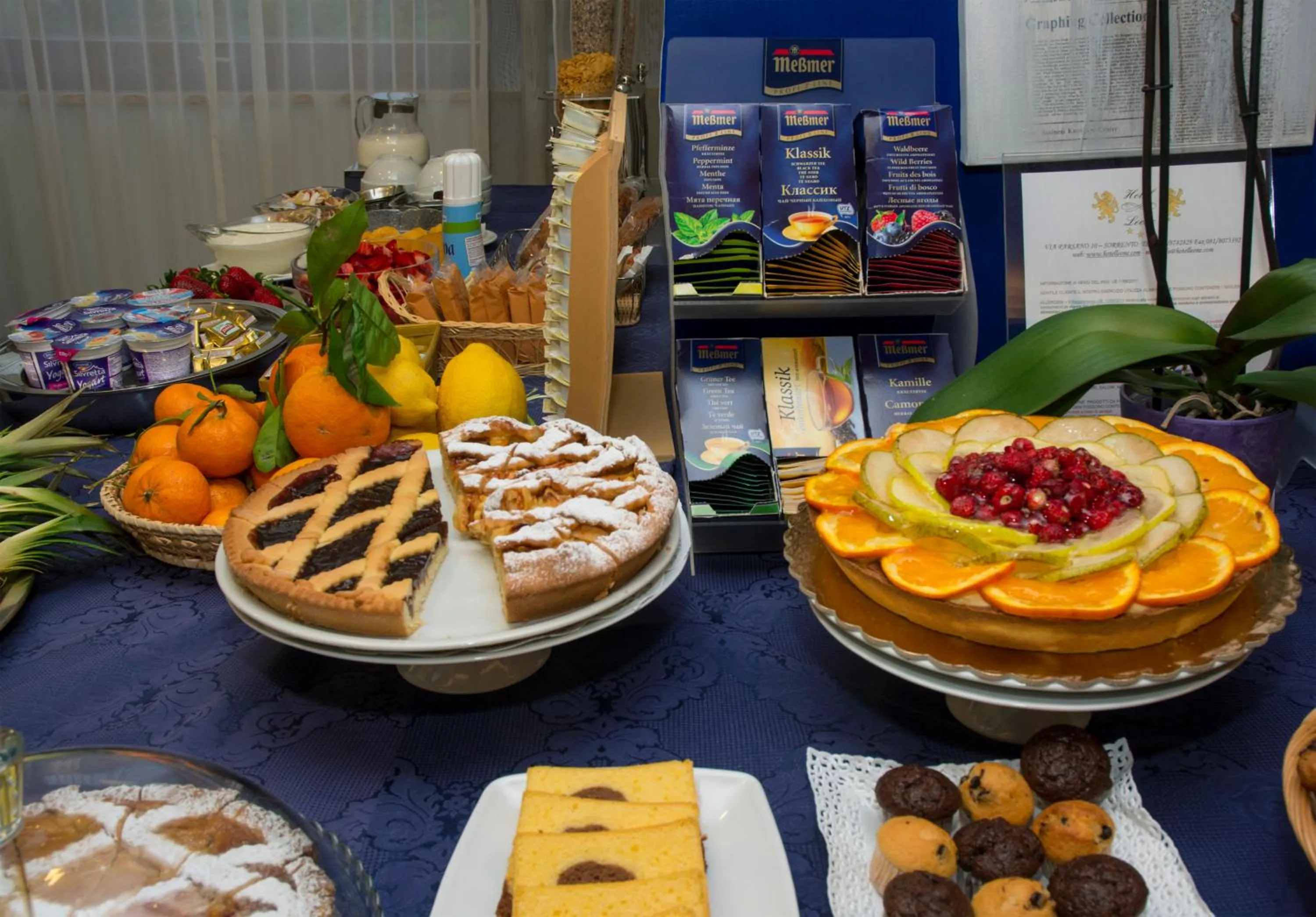Buffet breakfast in Hotel Leone
