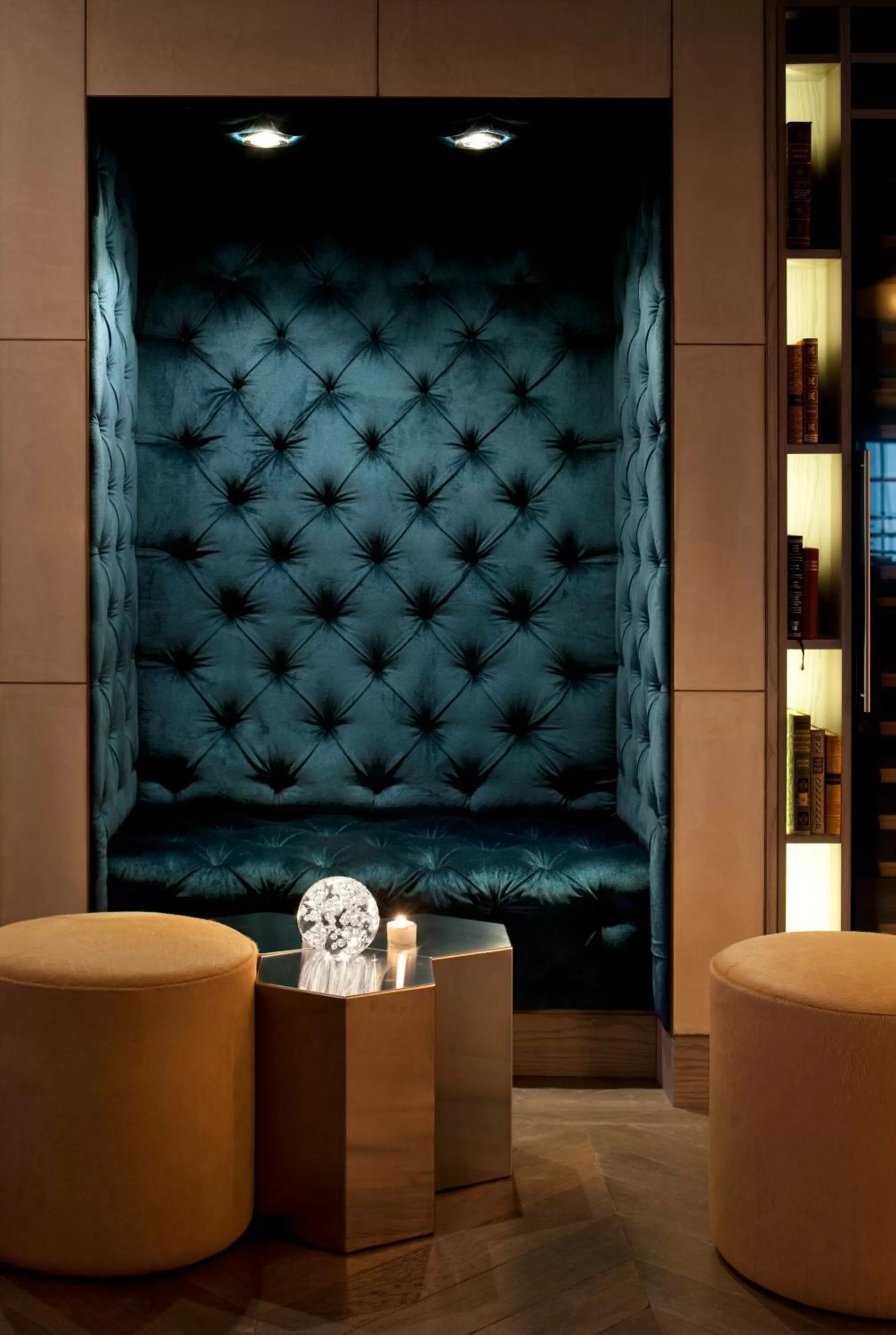 Lounge or bar in The Hari London