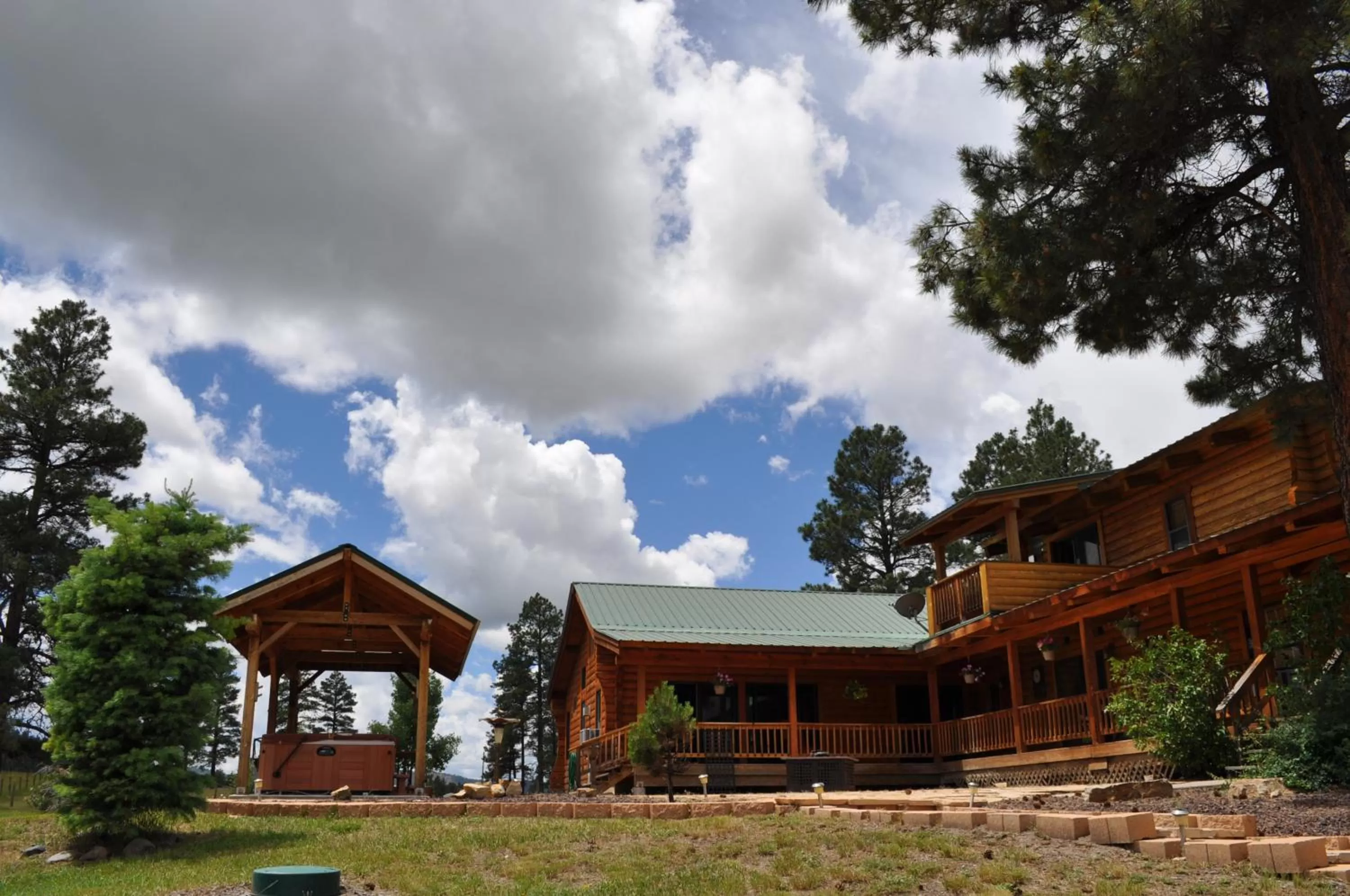 Garden, Property Building in Elkwood Manor Bed & Breakfast