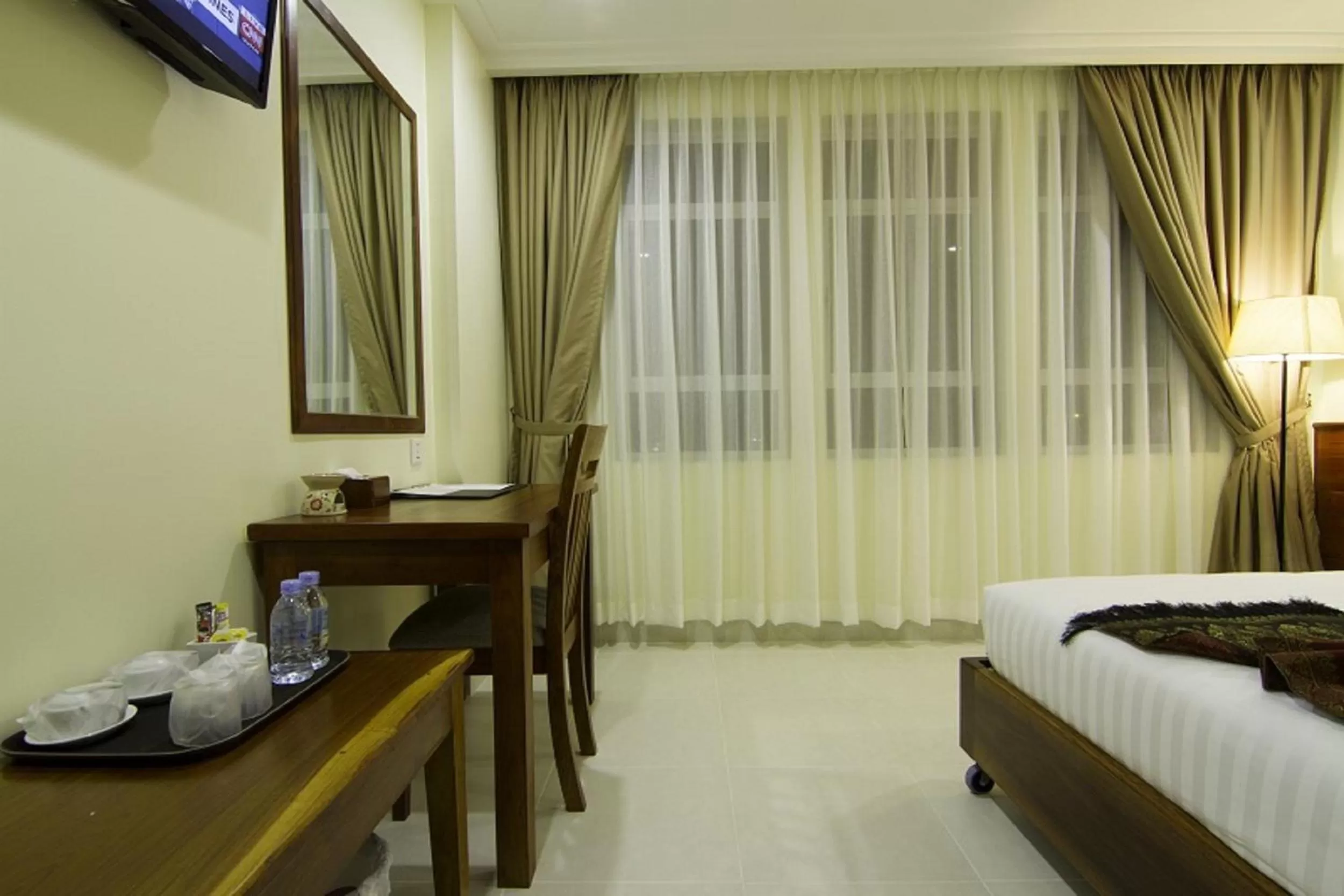 Bedroom, Bed in Rose Emerald Hotel