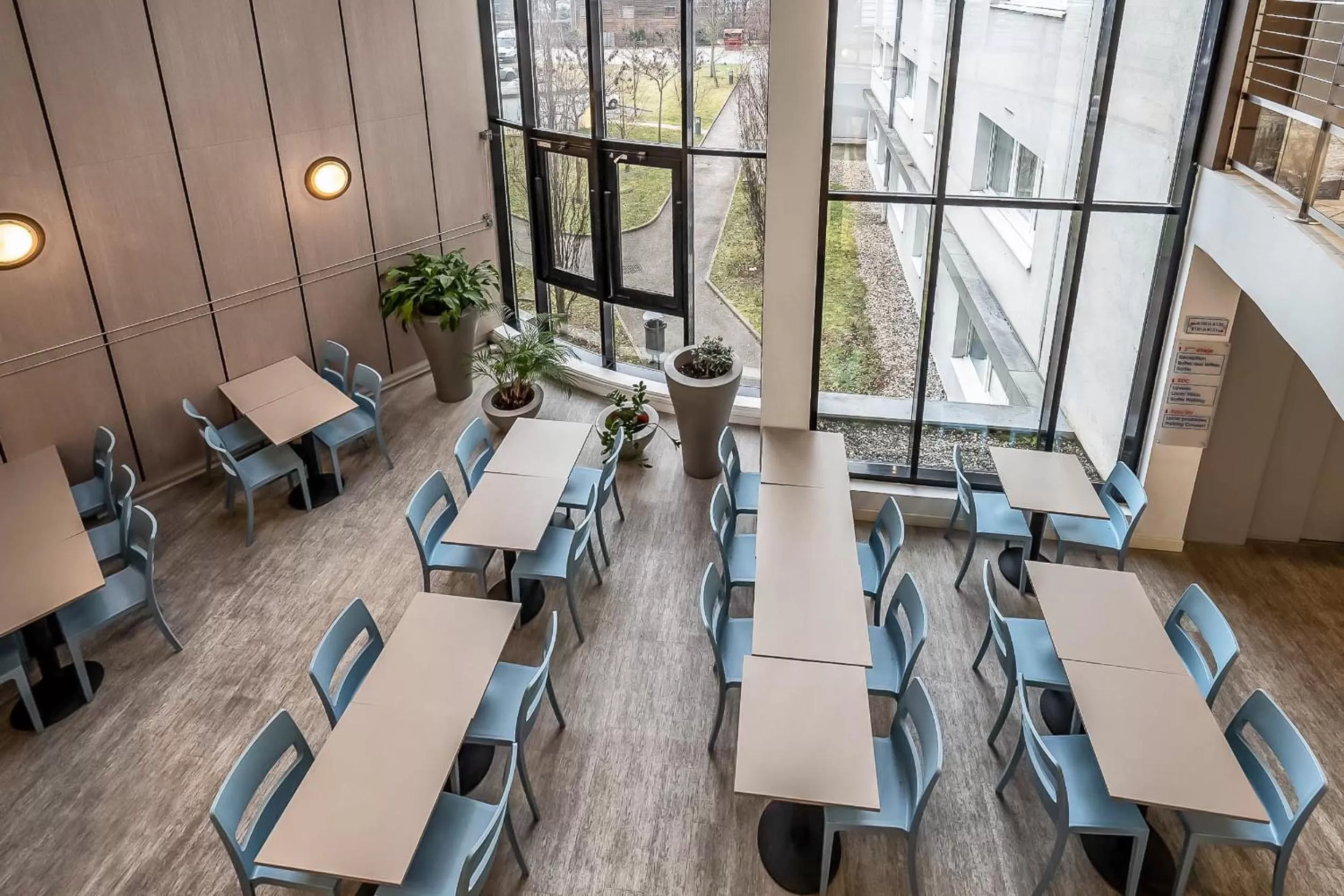 Breakfast in Zenitude Hôtel-Résidences Les Hauts d'Annecy