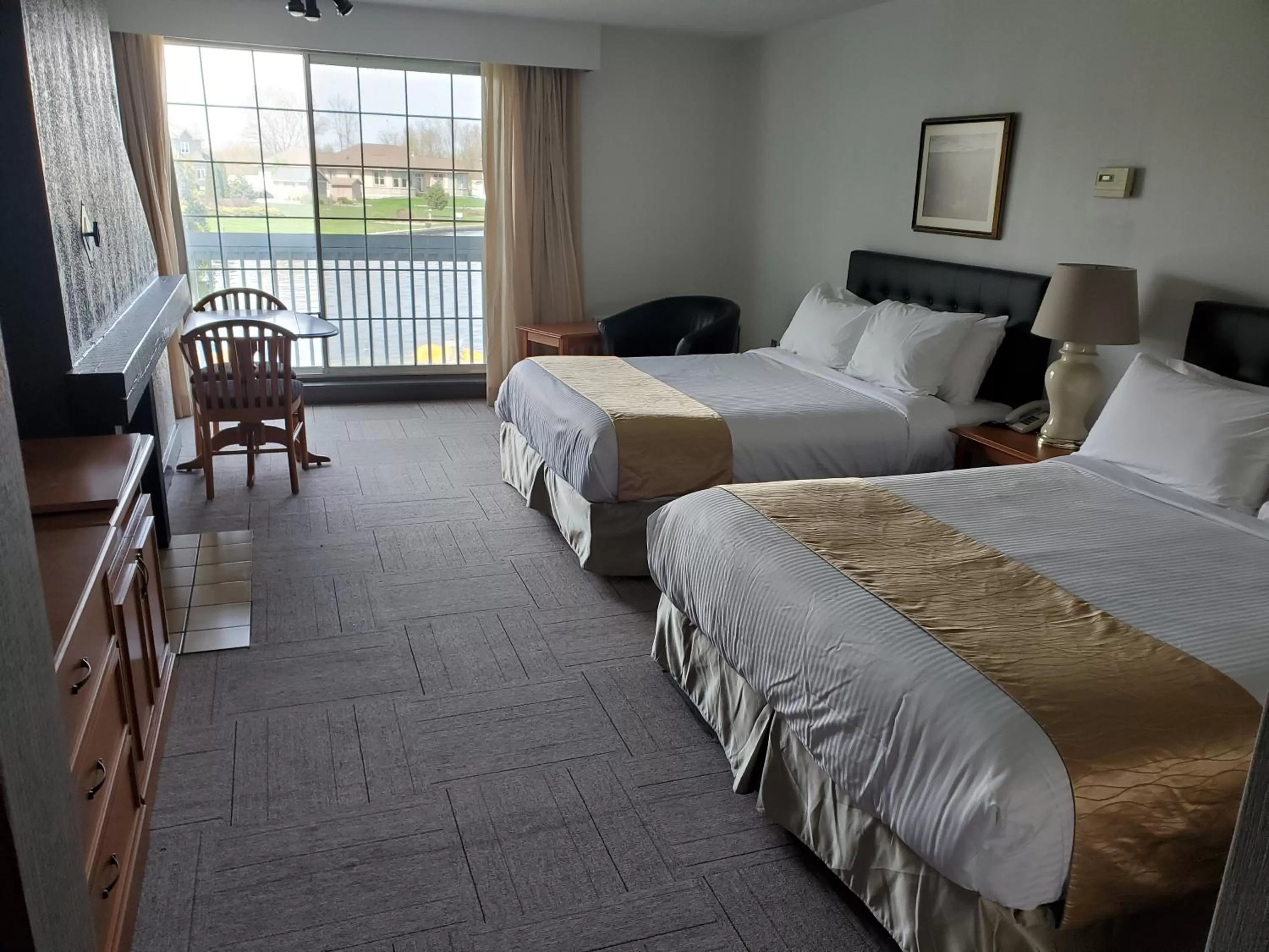 Lagoon City Pier One Resort