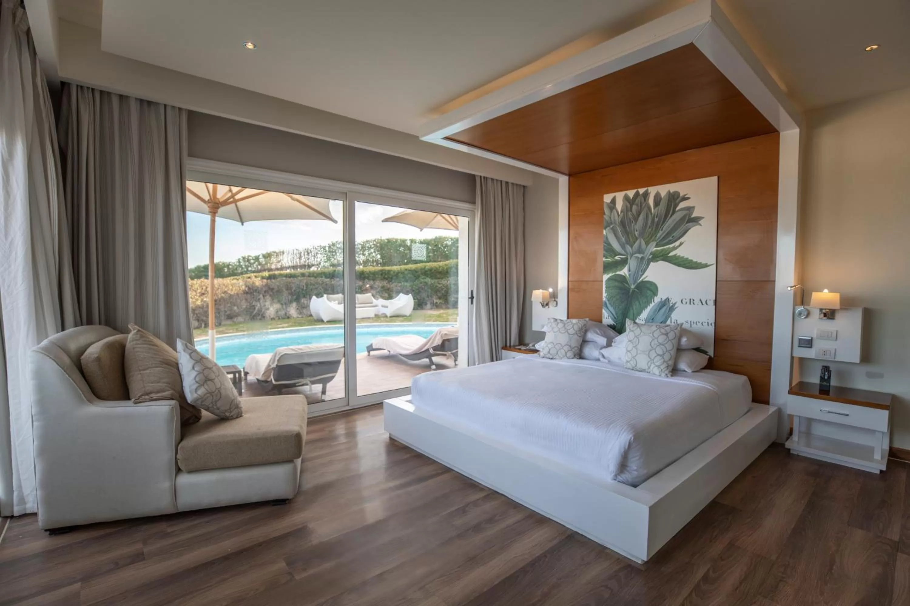 Balcony/Terrace, Bed in Sunrise Montemare Resort -Grand Select