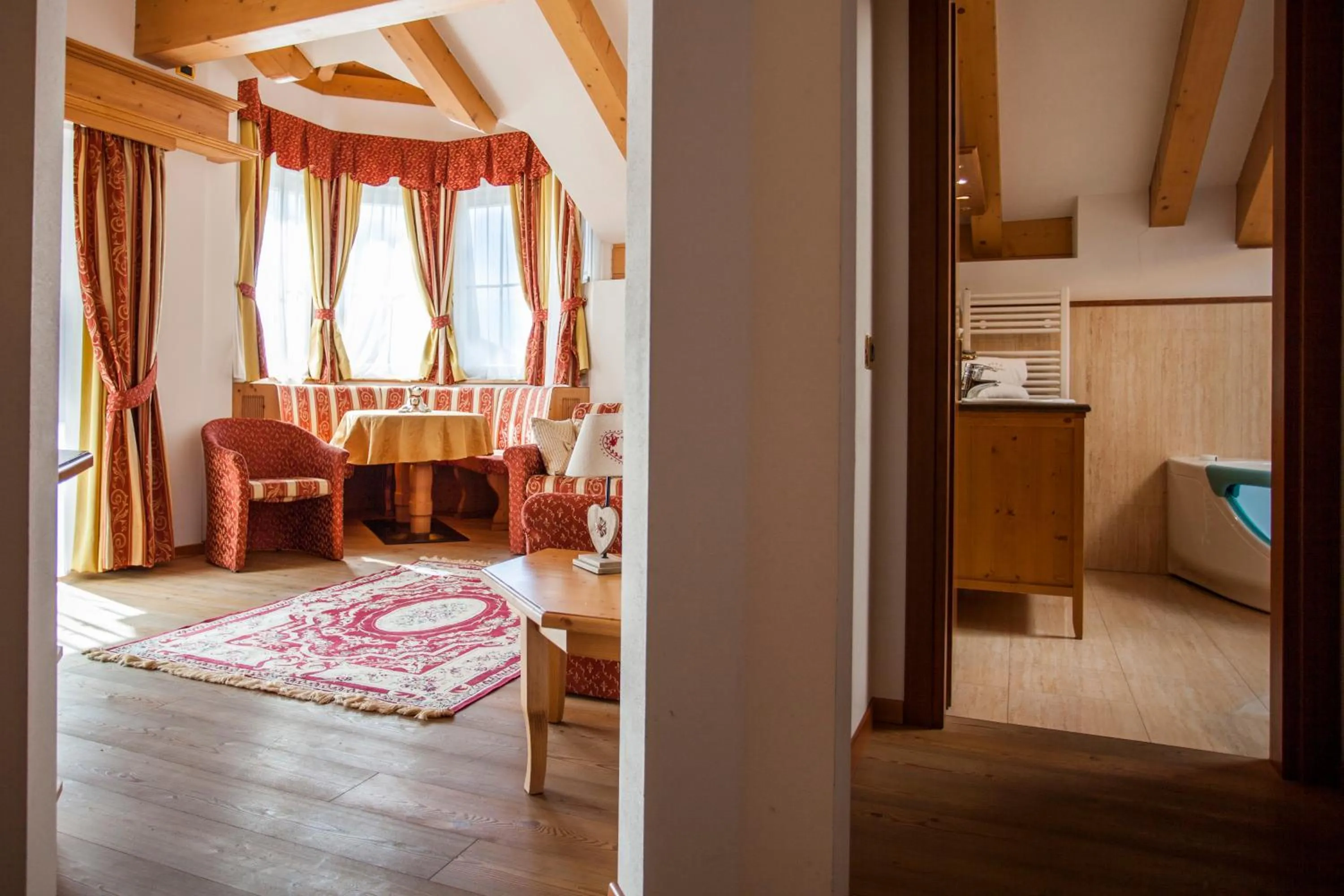Photo of the whole room, Bed in Hotel Chalet all'Imperatore