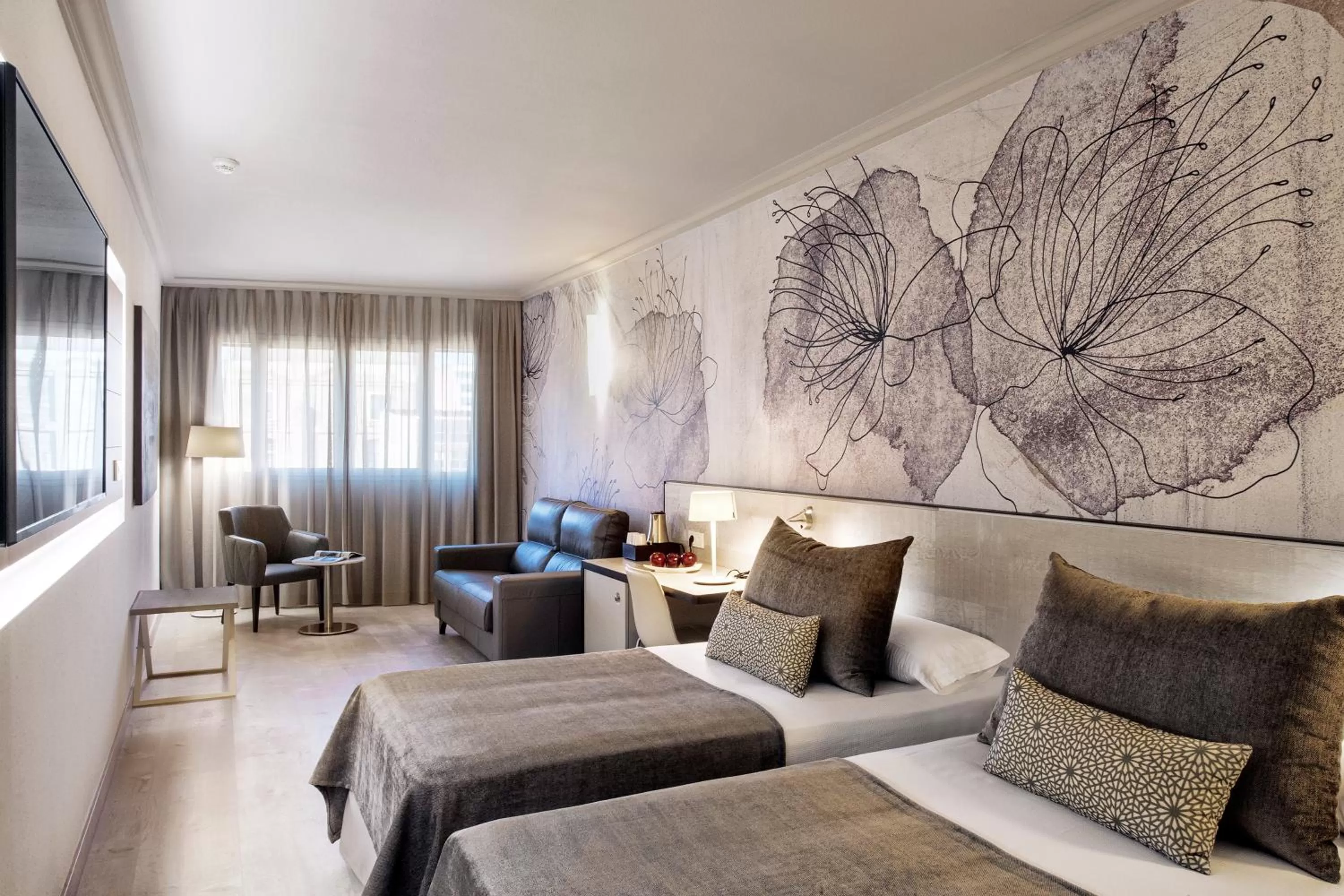 Bedroom in Sallés Hotel Pere IV