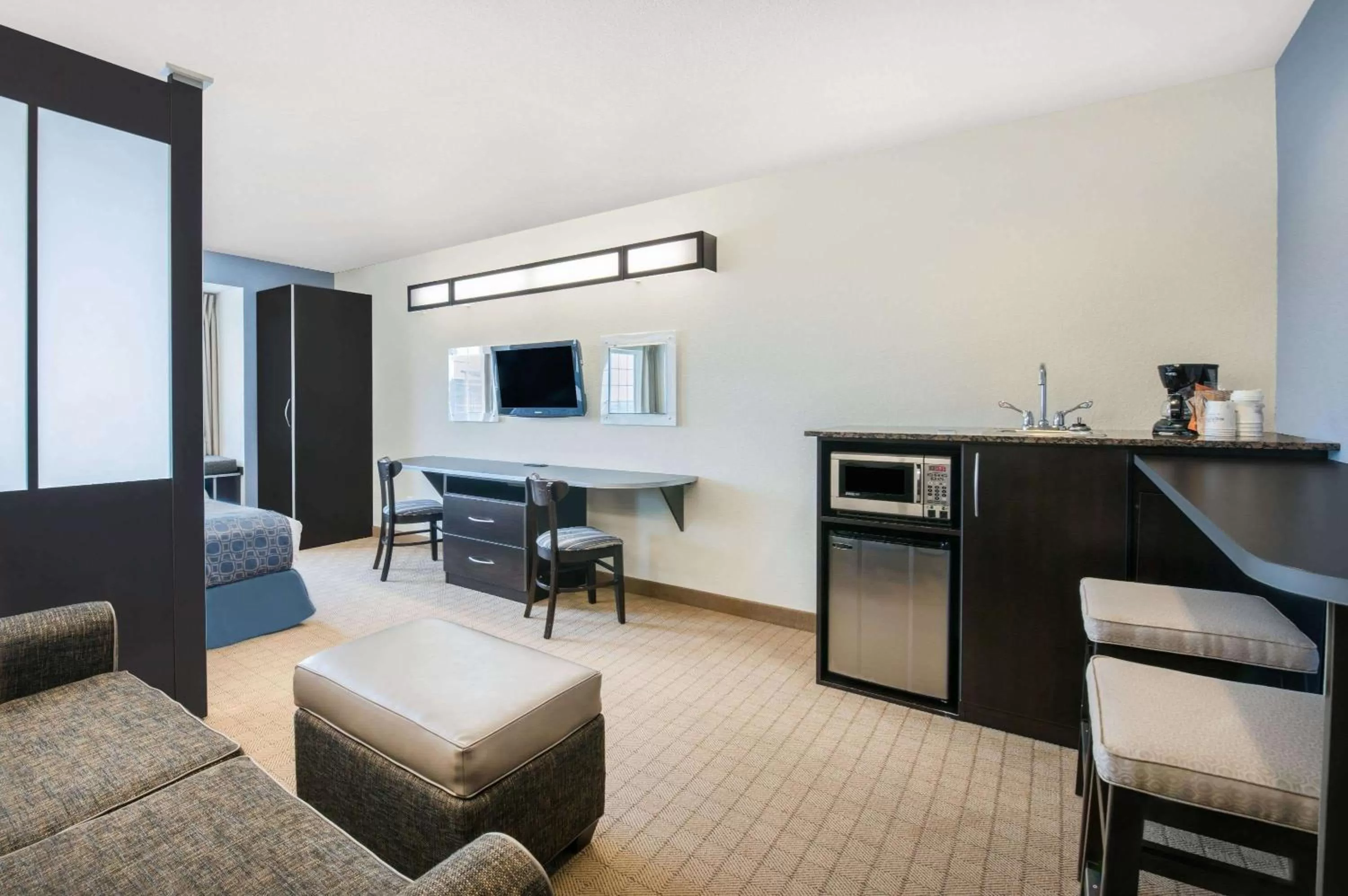Kitchen or kitchenette in Microtel Inn & Suites by Wyndham Stanley