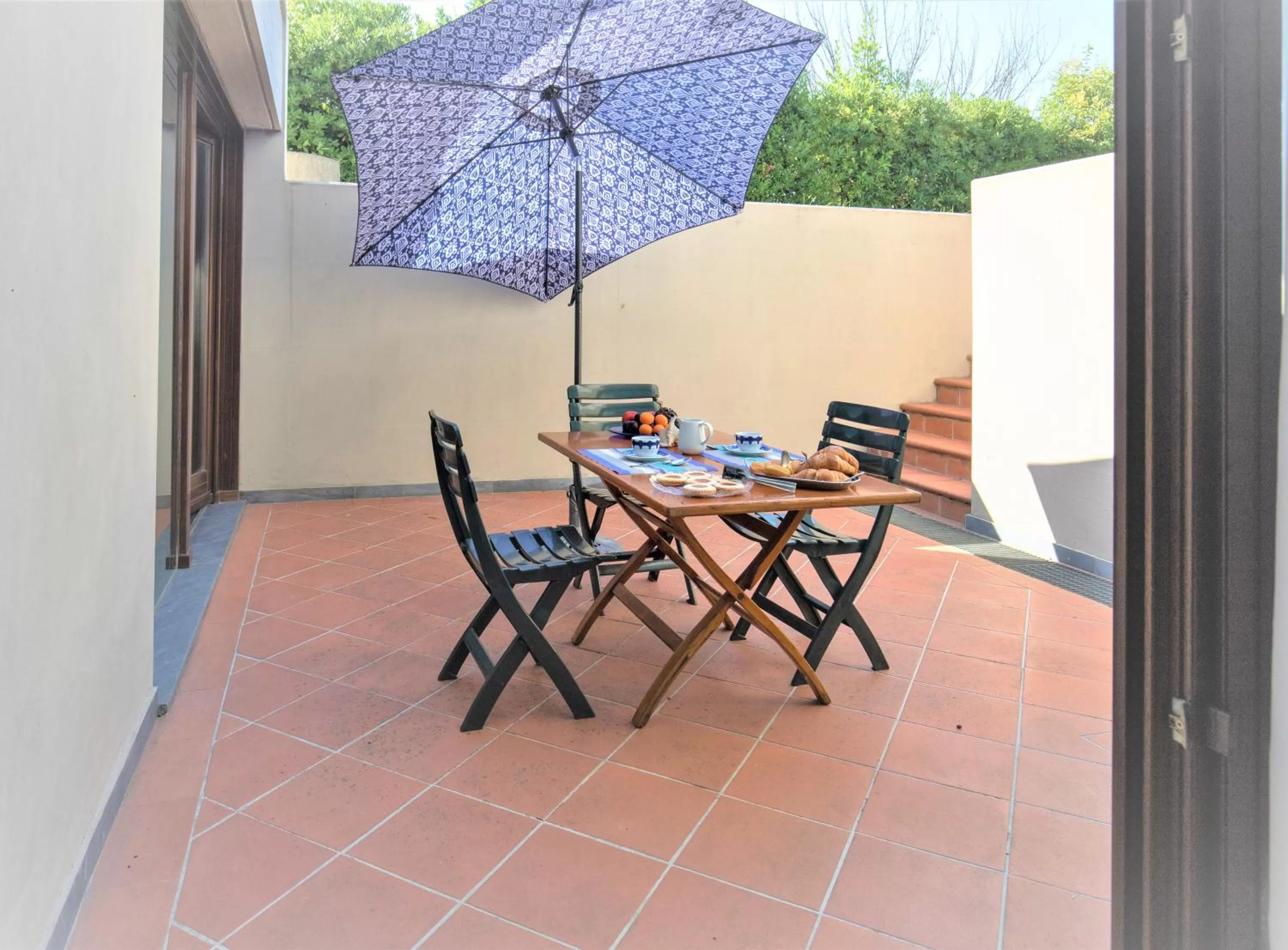 Patio in B&B Villa Apuana