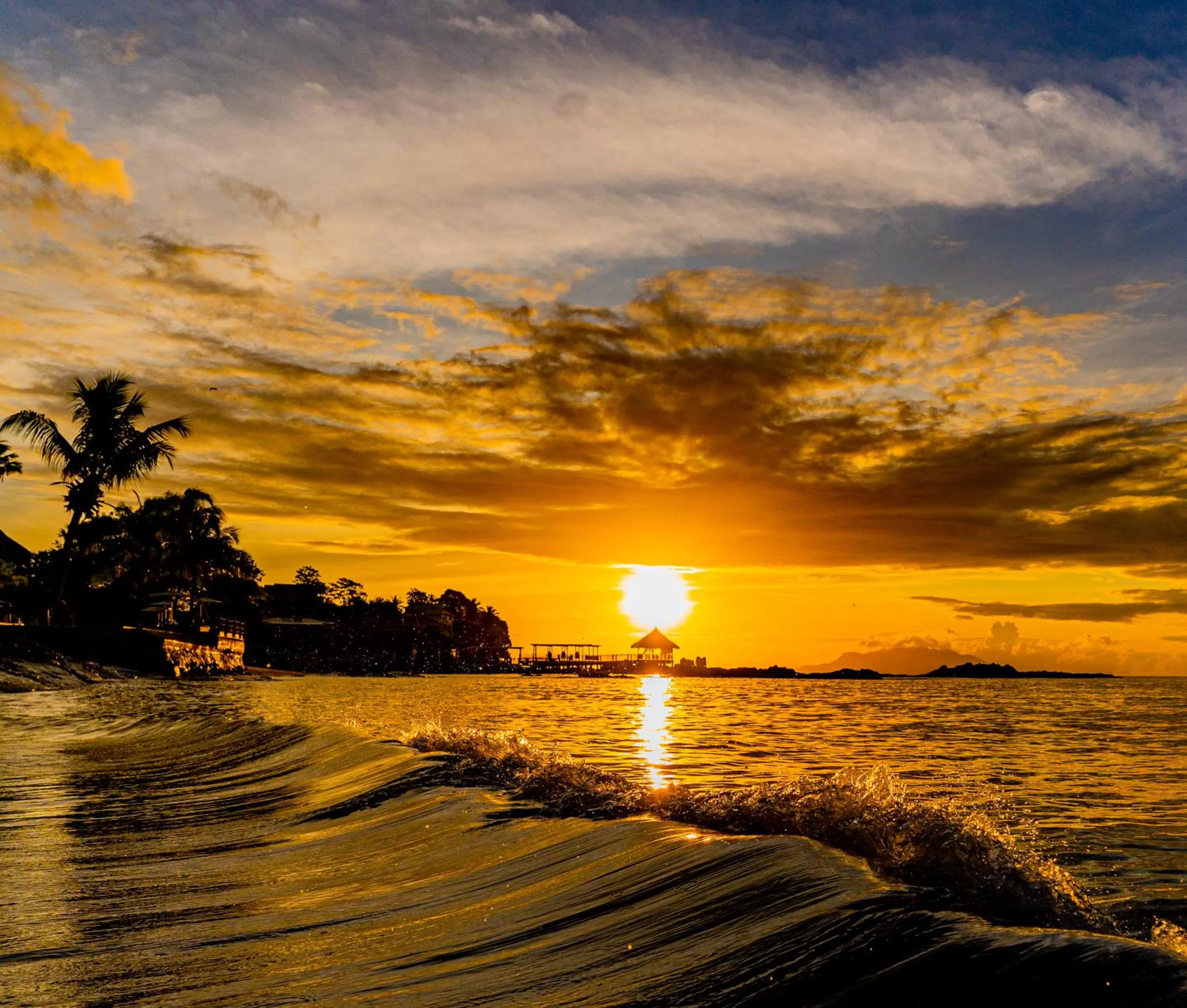 Sea view in Fisherman's Cove Resort - closed for complete renovation - Visit our sister property STORY Seychelles for your stay