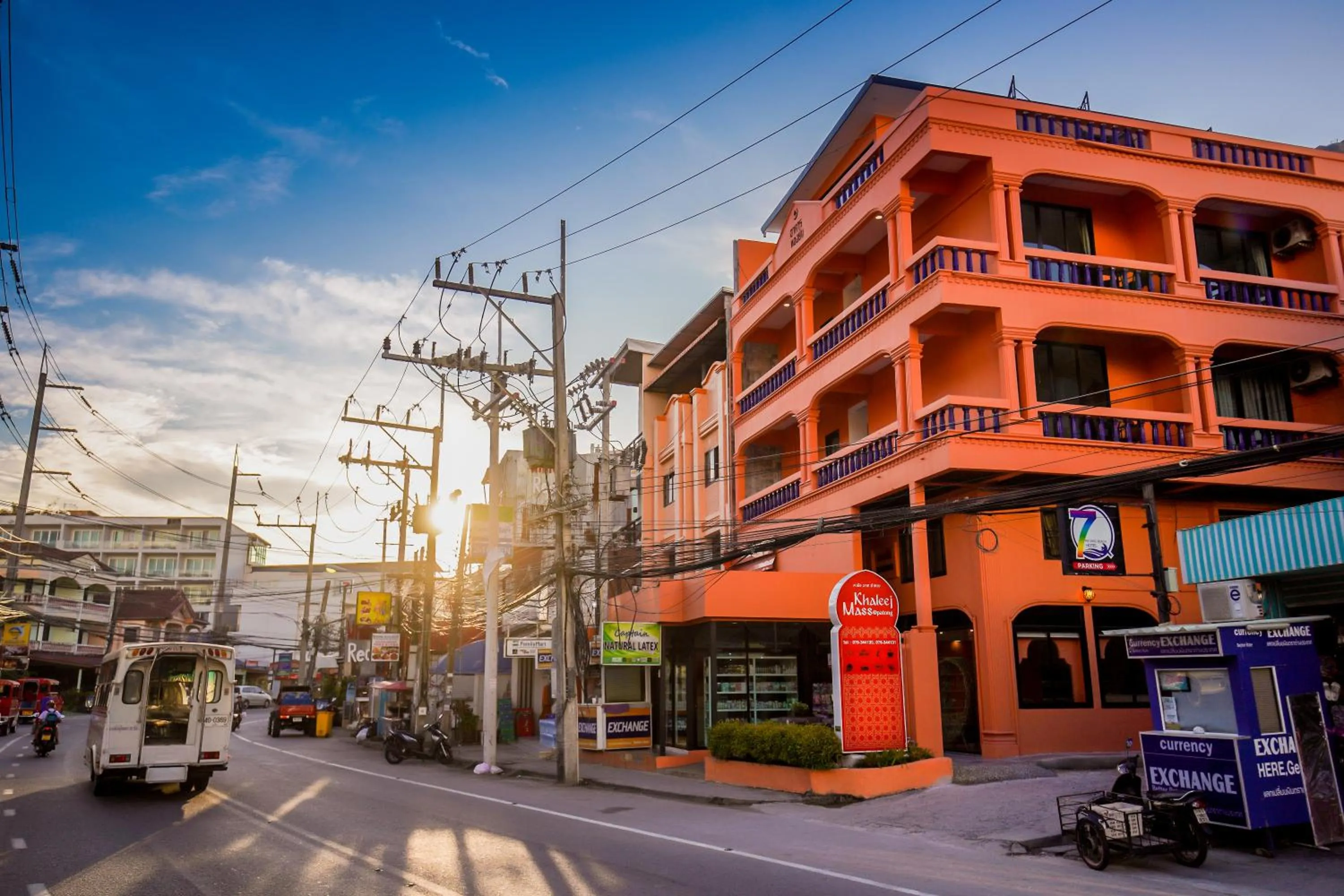 Facade/entrance in Khaleej Mass Hotel Patong