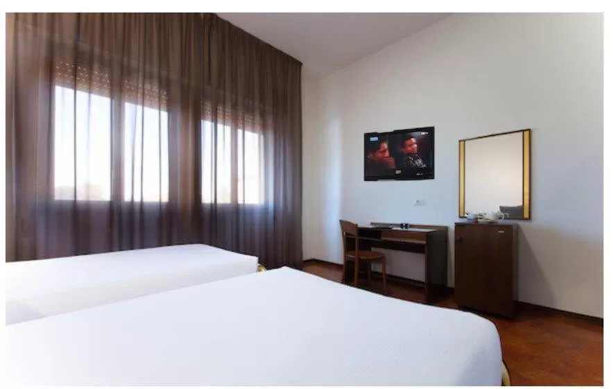 Bed in CDH Hotel Modena