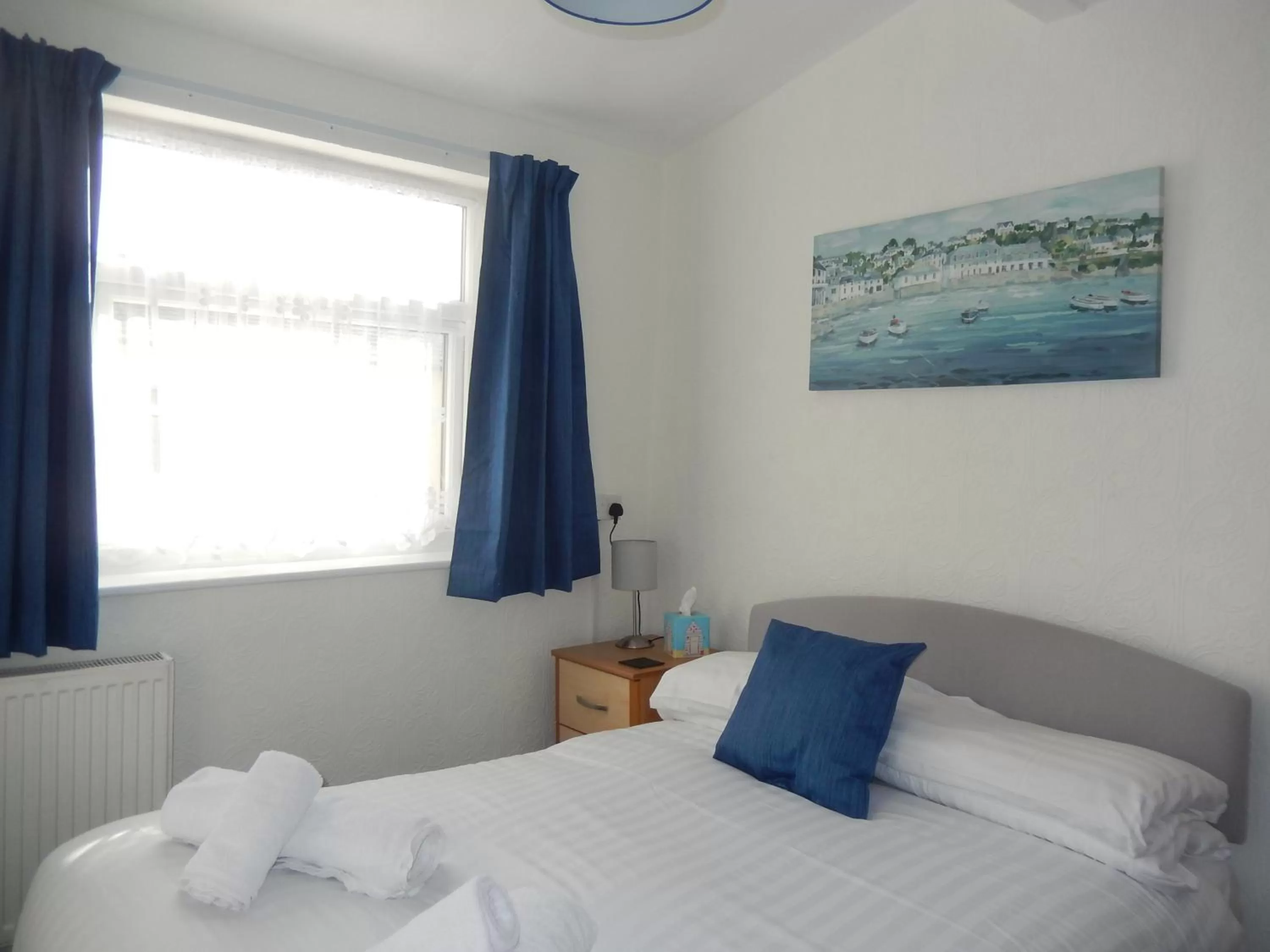 Photo of the whole room, Bed in The Oasis Hotel