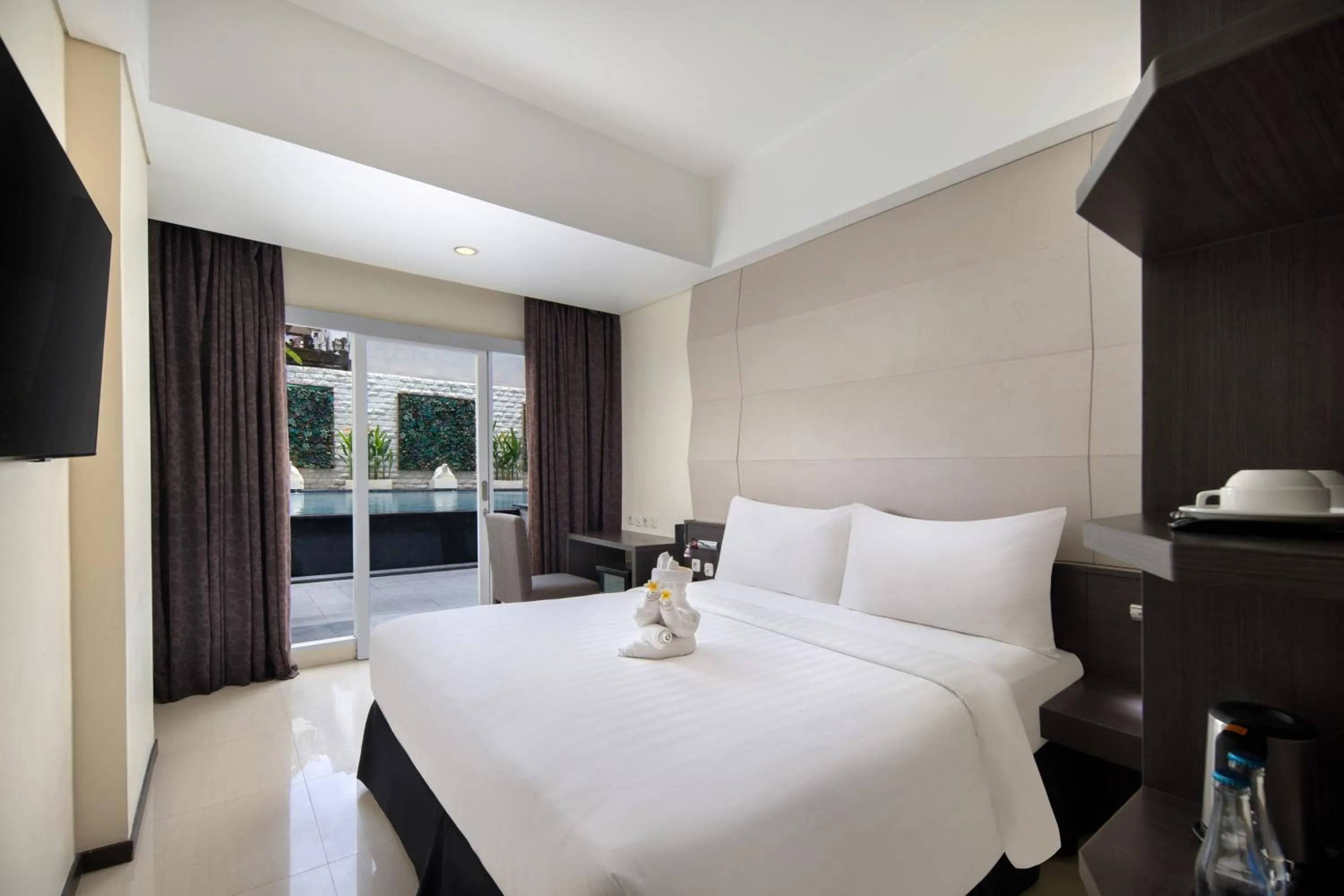 Bed in Fashion Hotel Legian