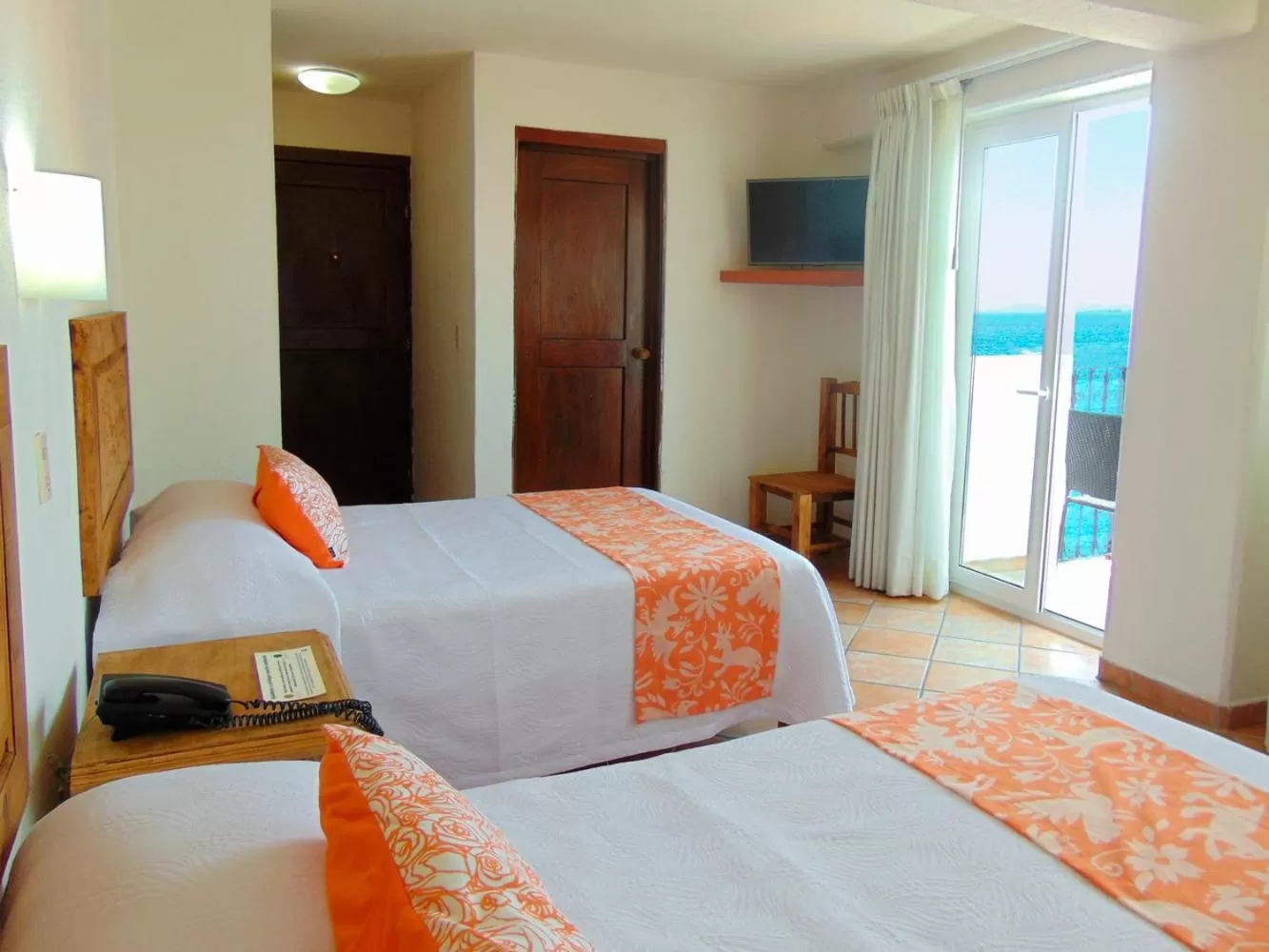 Bed in Hotel El Pescador