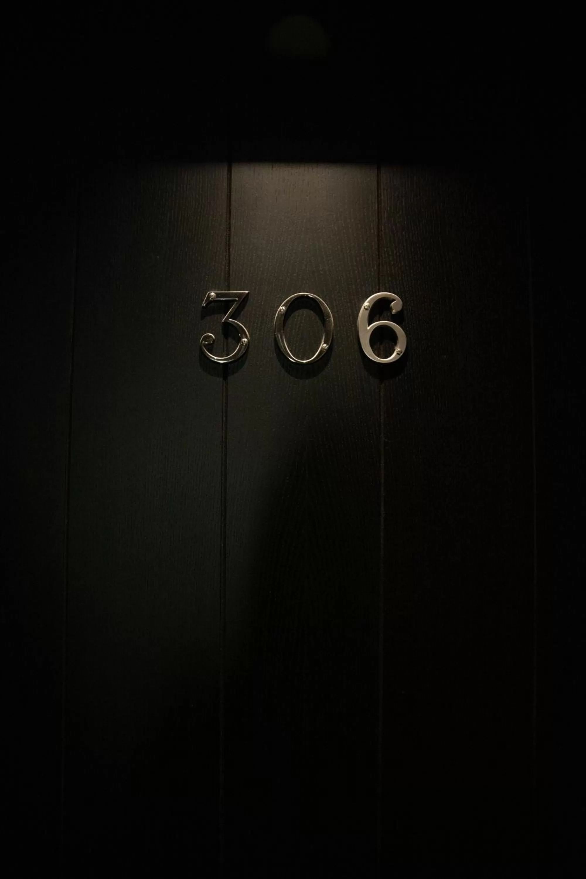 Logo/Certificate/Sign in Casa Elliot Hotel