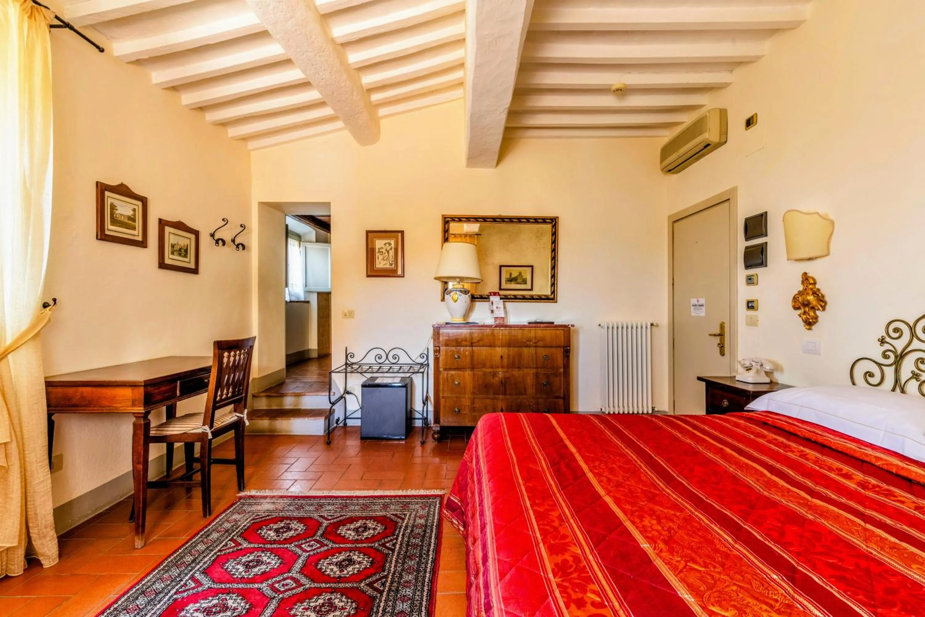 Bedroom, Bed in Hotel San Michele