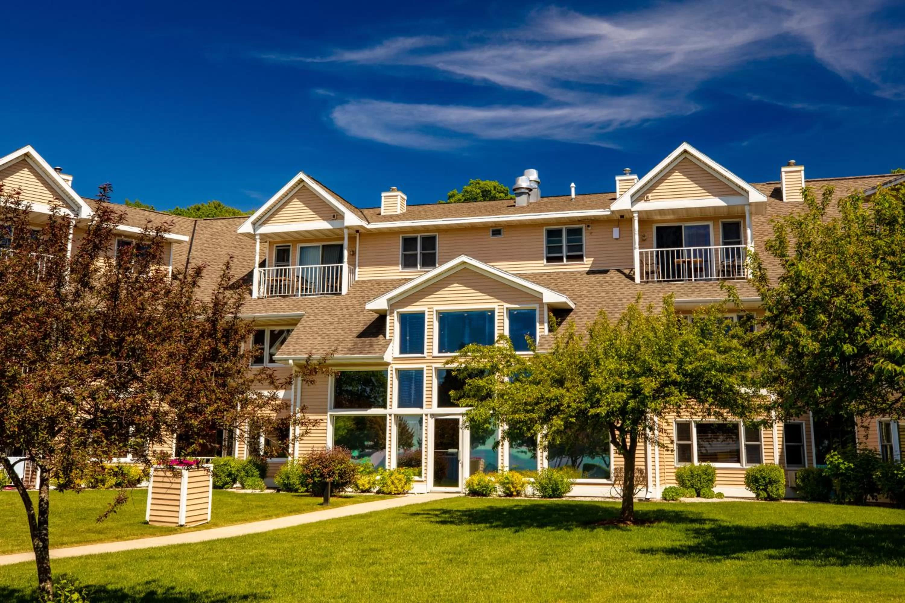 Property building in Westwood Shores Waterfront Resort