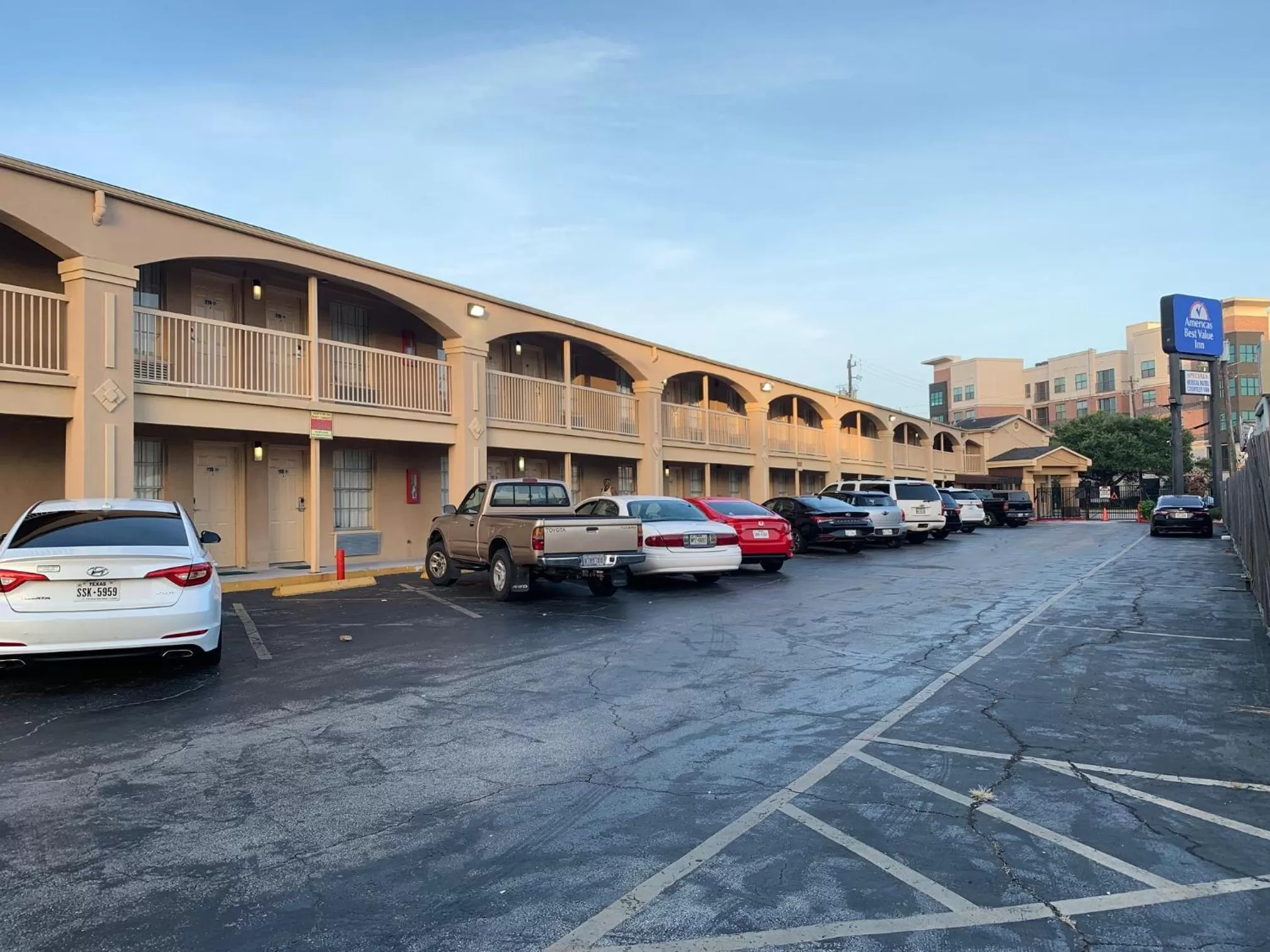 Property building in Americas Best Value Inn-Near NRG Park/Medical Center