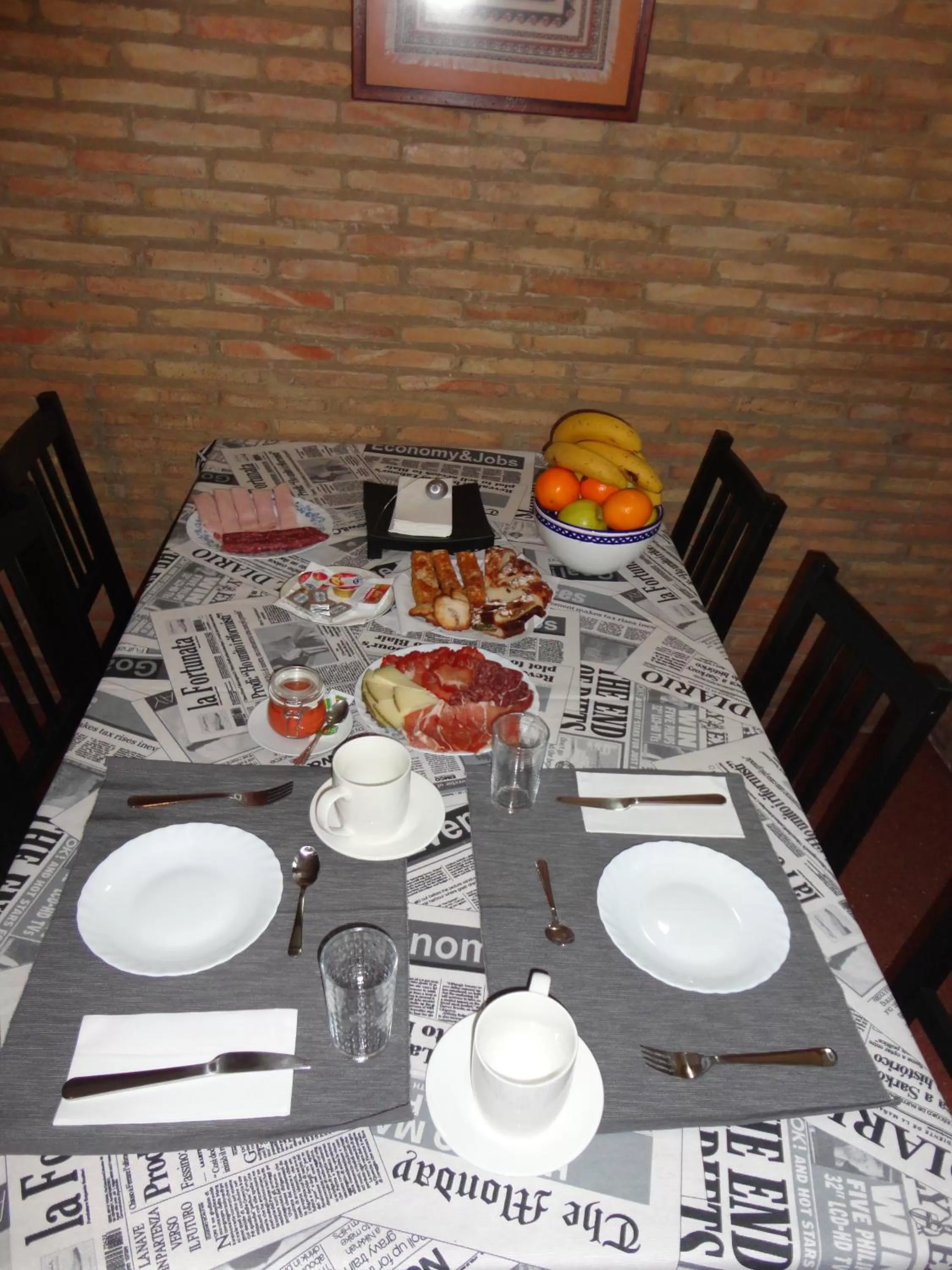 Breakfast in B&B "Domus Atilia"