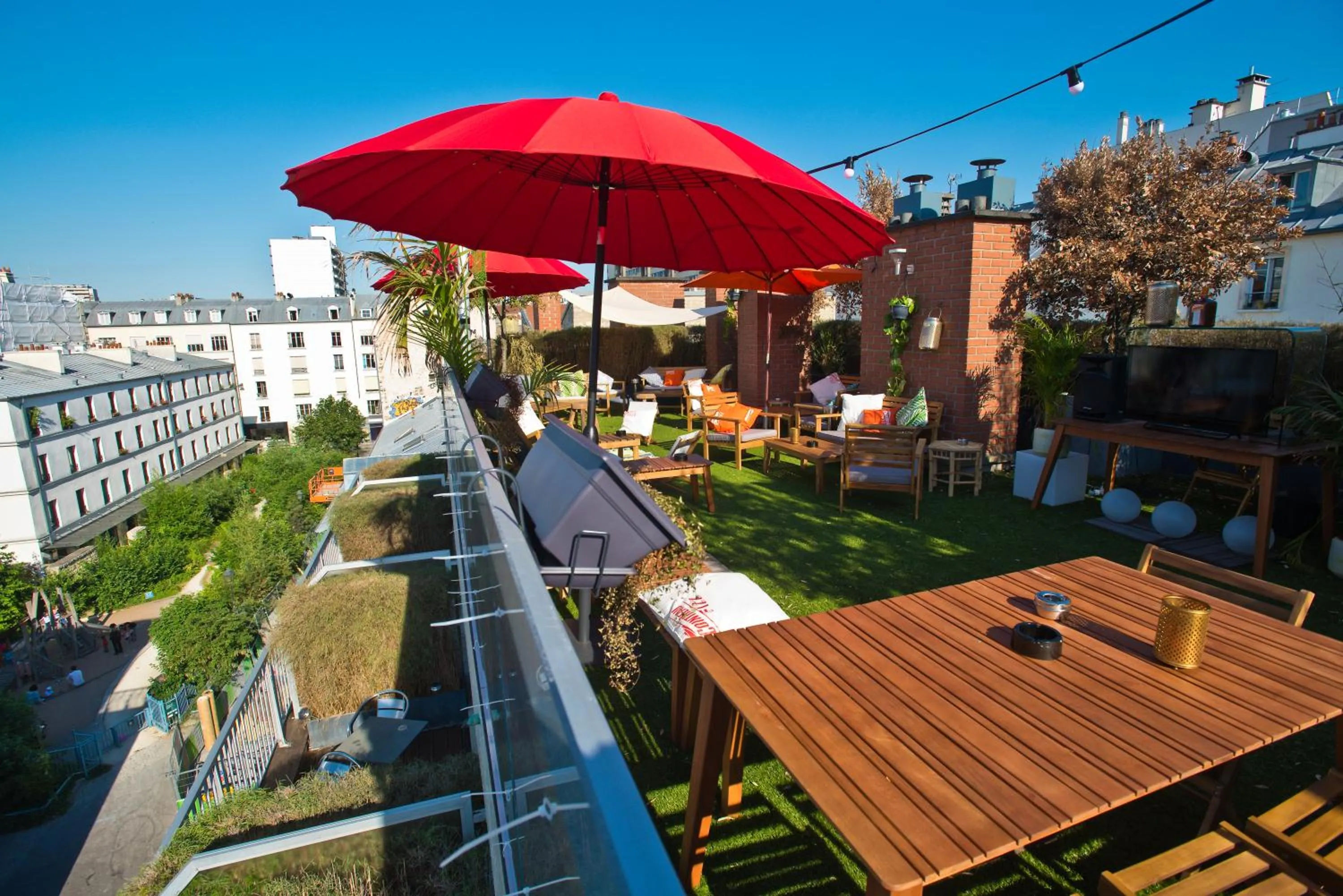 Balcony/Terrace in Mercure Paris Bastille Saint Antoine