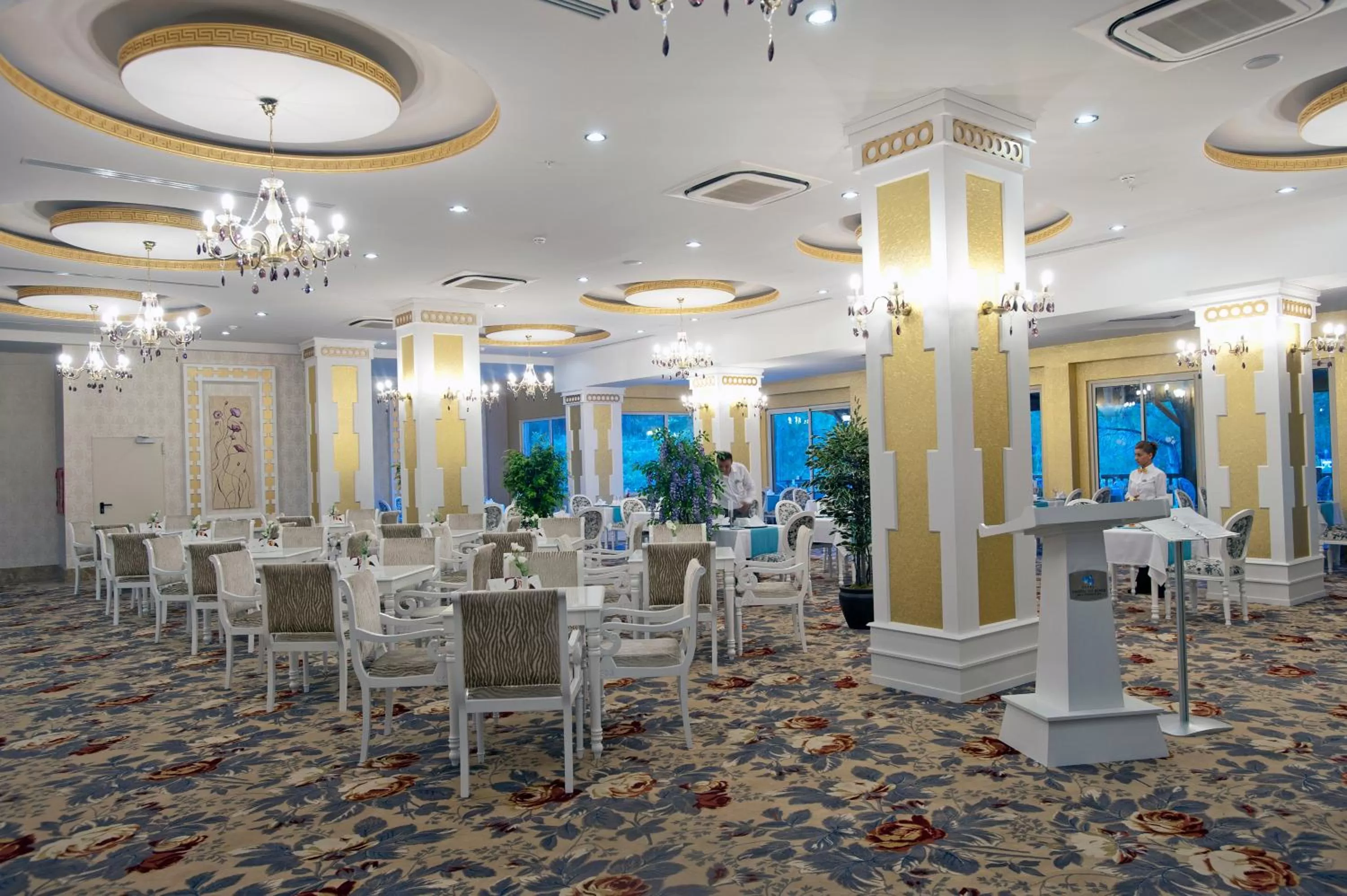 Restaurant/places to eat in Crystal Tat Beach Pearl Collection - Ultimate All Inclusive