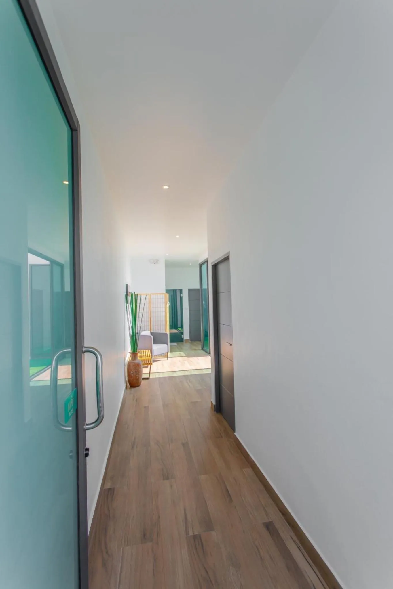 Baan Saint-Tropez Seaview Villas Kata Beach