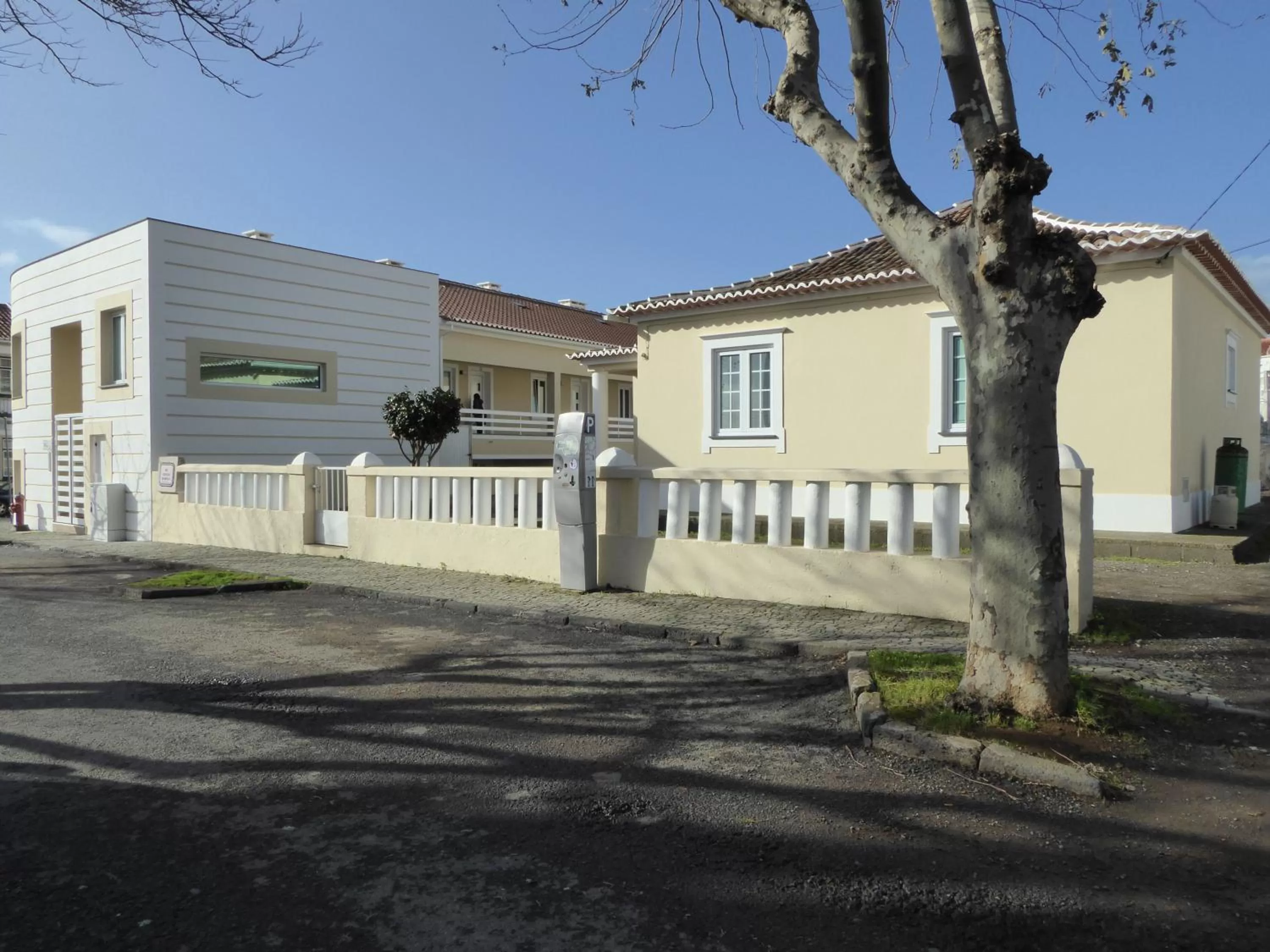 Property Building in Costa & Isaias Apartamentos