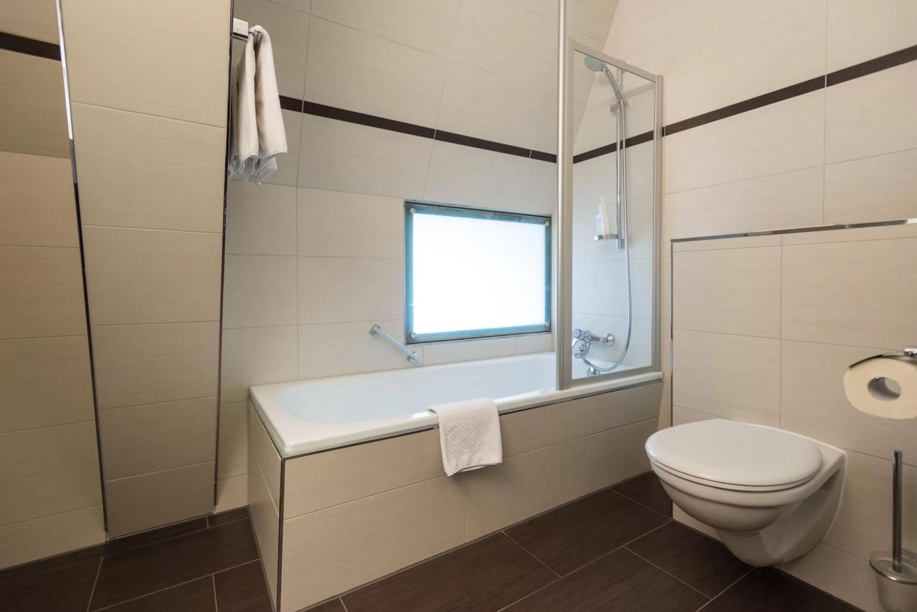 Bathroom in Schlosshotel Weilburg