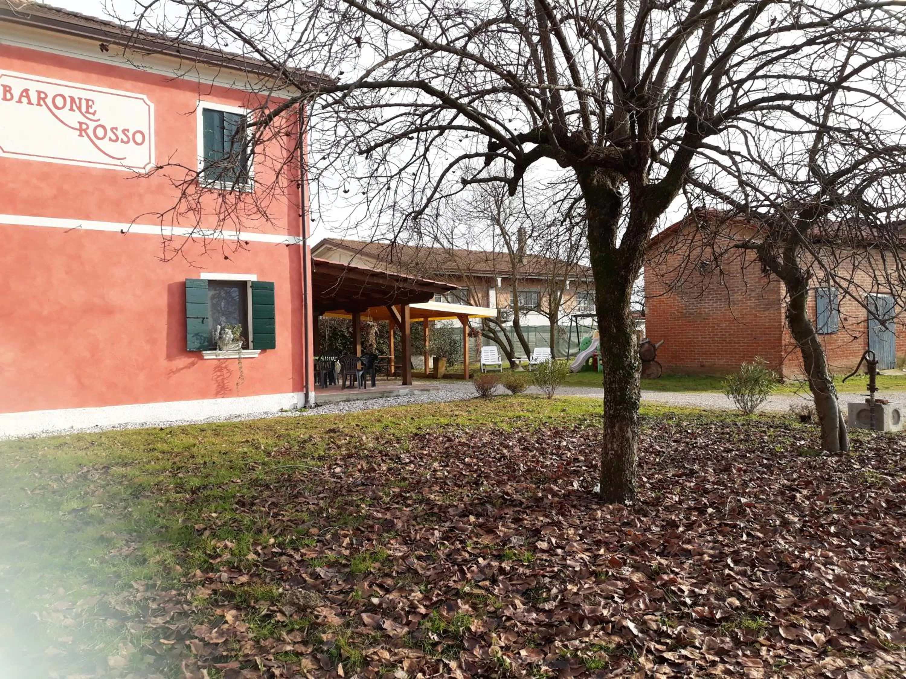 Property building in AGRITURISMO Barone Rosso