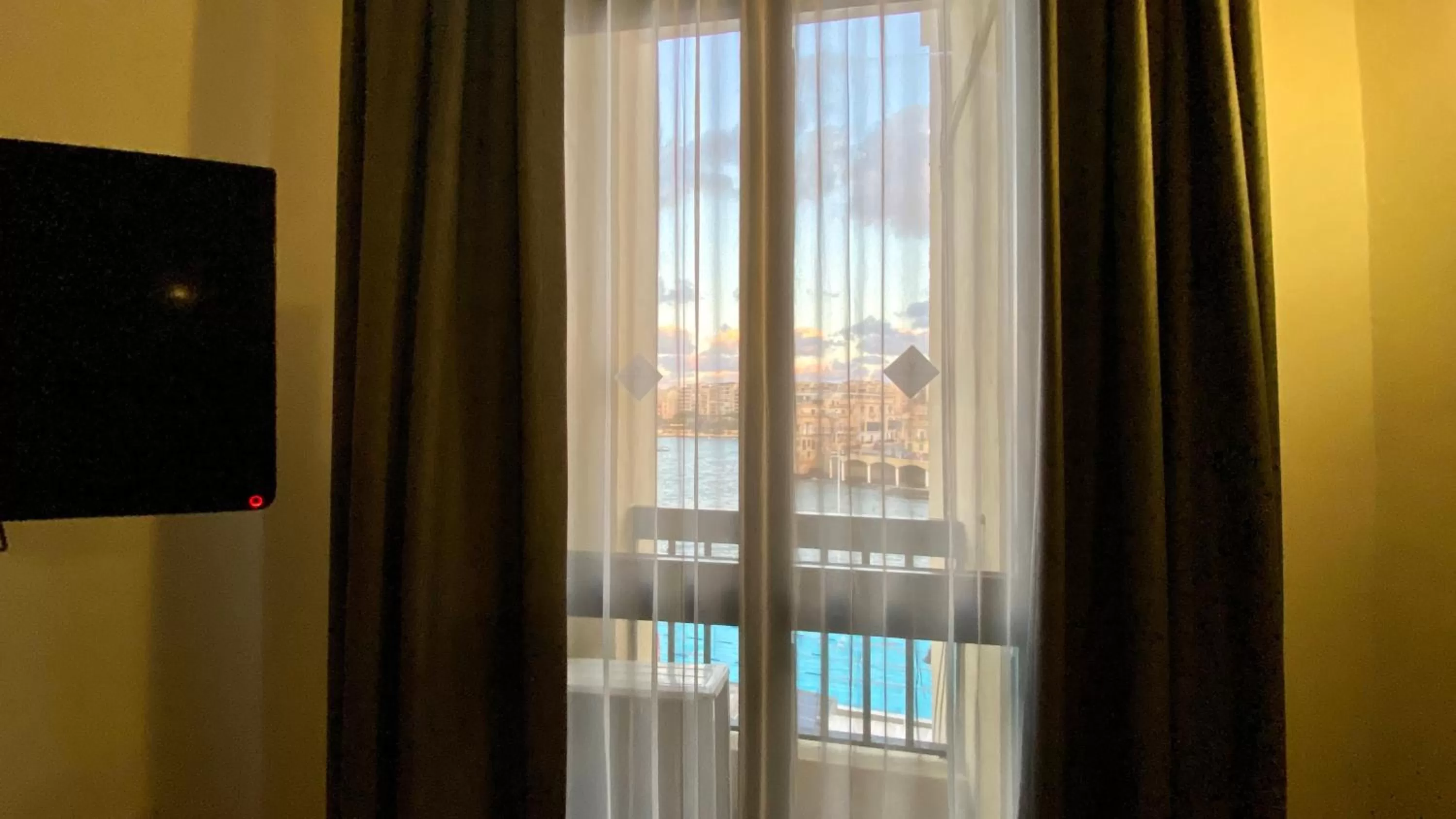 Balcony/Terrace in St. Julian's Bay Hotel