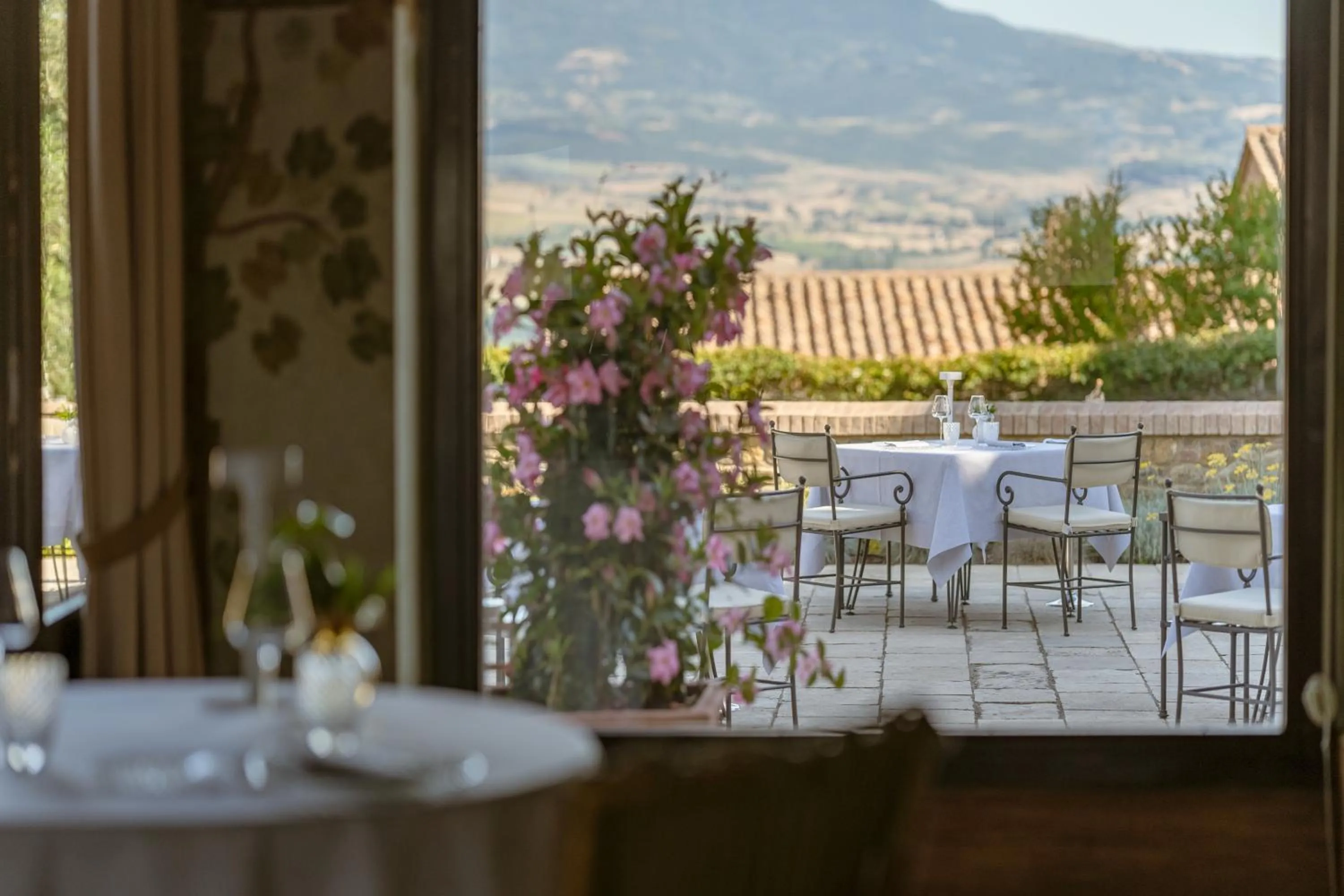 Restaurant/places to eat in Castello Banfi - Il Borgo - Relais et Chateaux