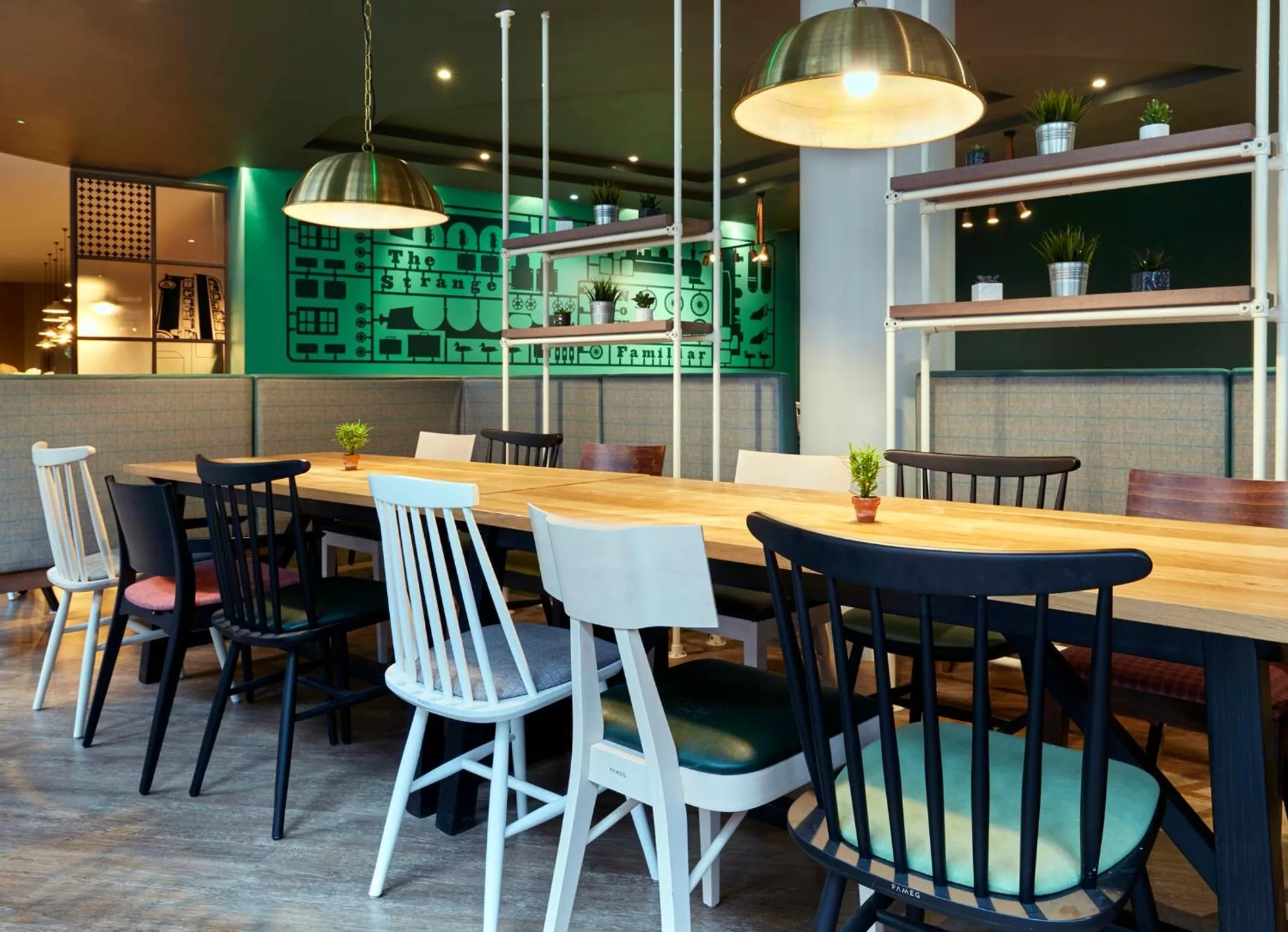 Restaurant/places to eat in Leonardo Hotel Manchester Central