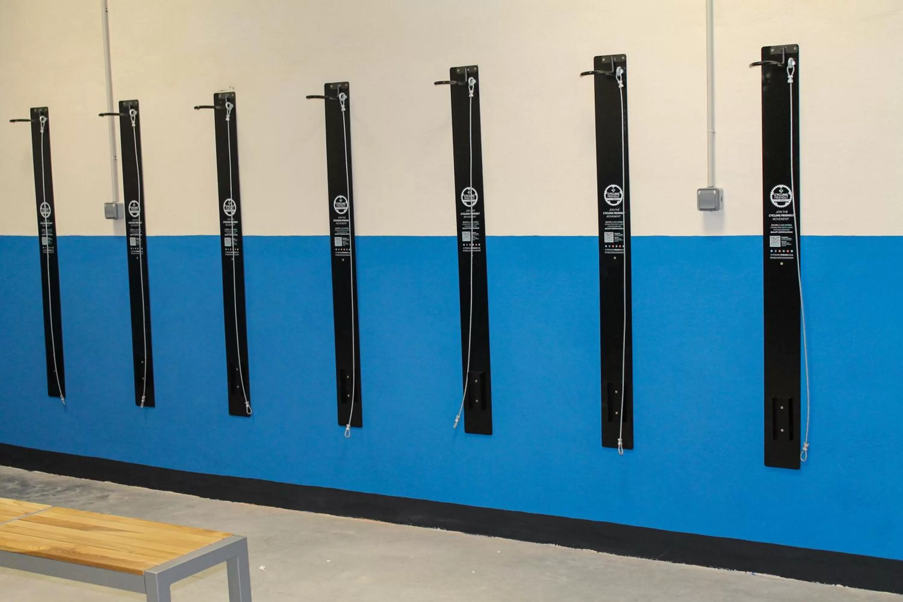 Cycling in Hotel Deloix 4* Sup