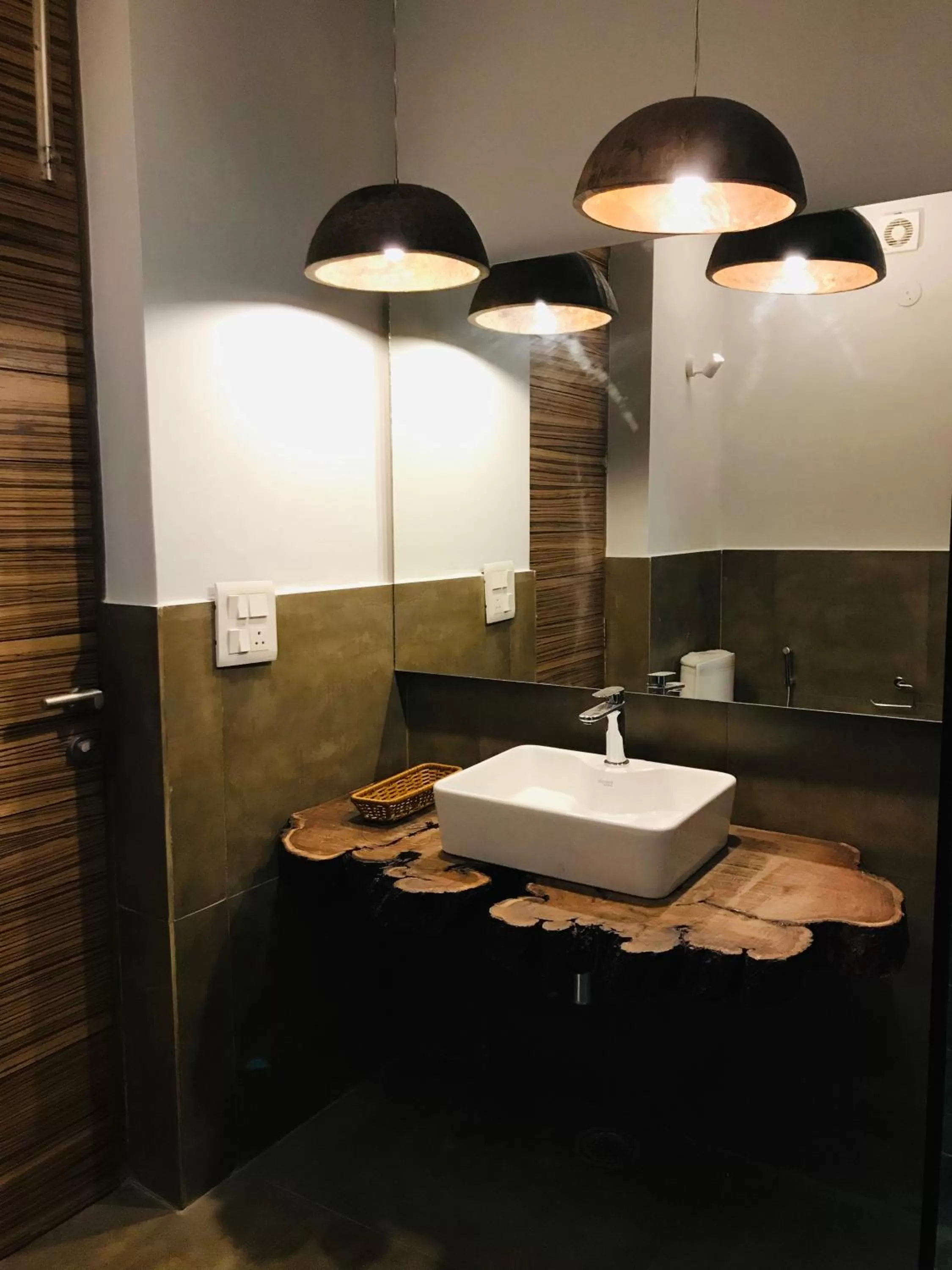 Bathroom in Seclude Kasauli, Himachal Pradesh