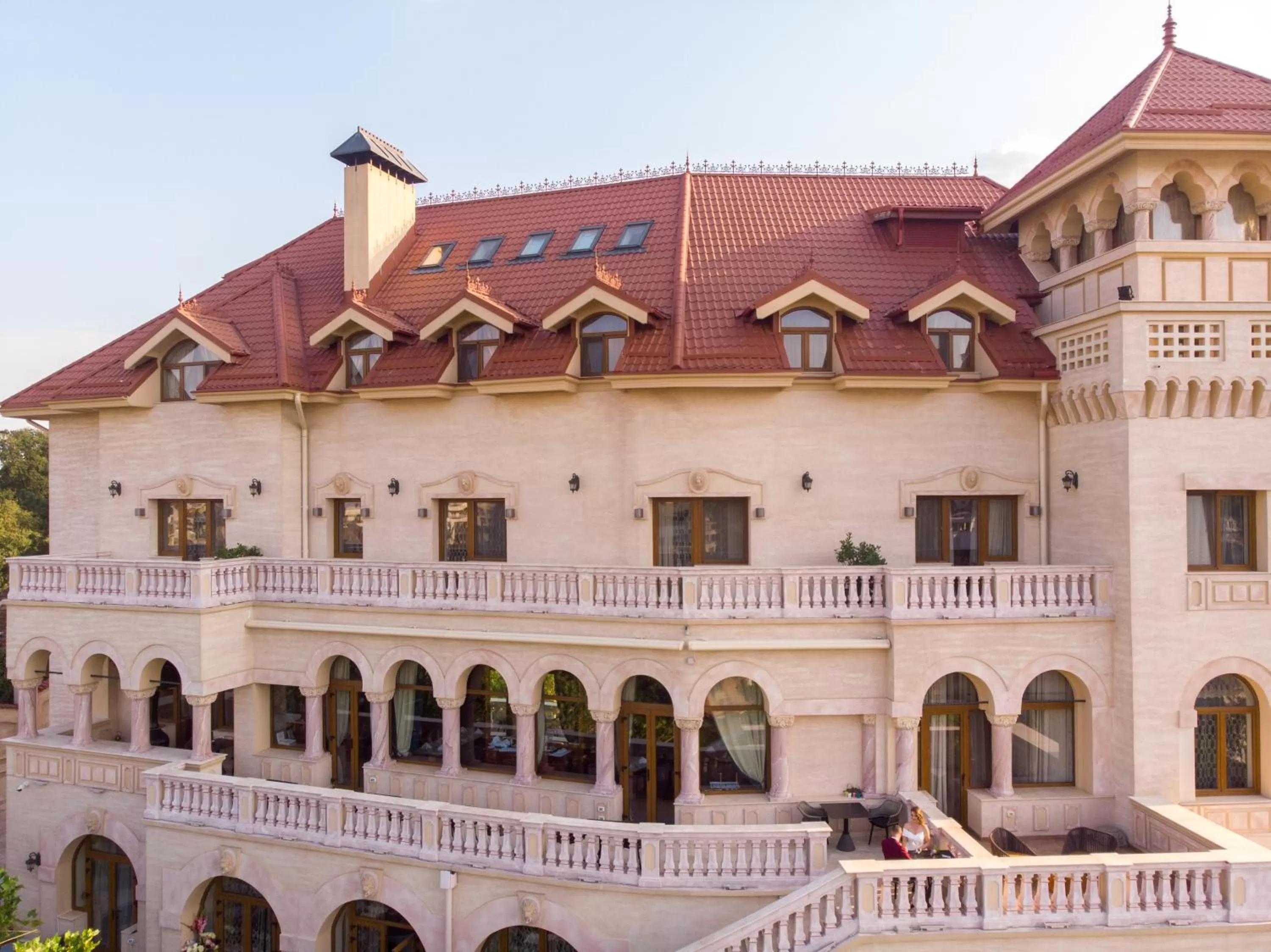 Property building in Suter Palace Heritage Boutique Hotel