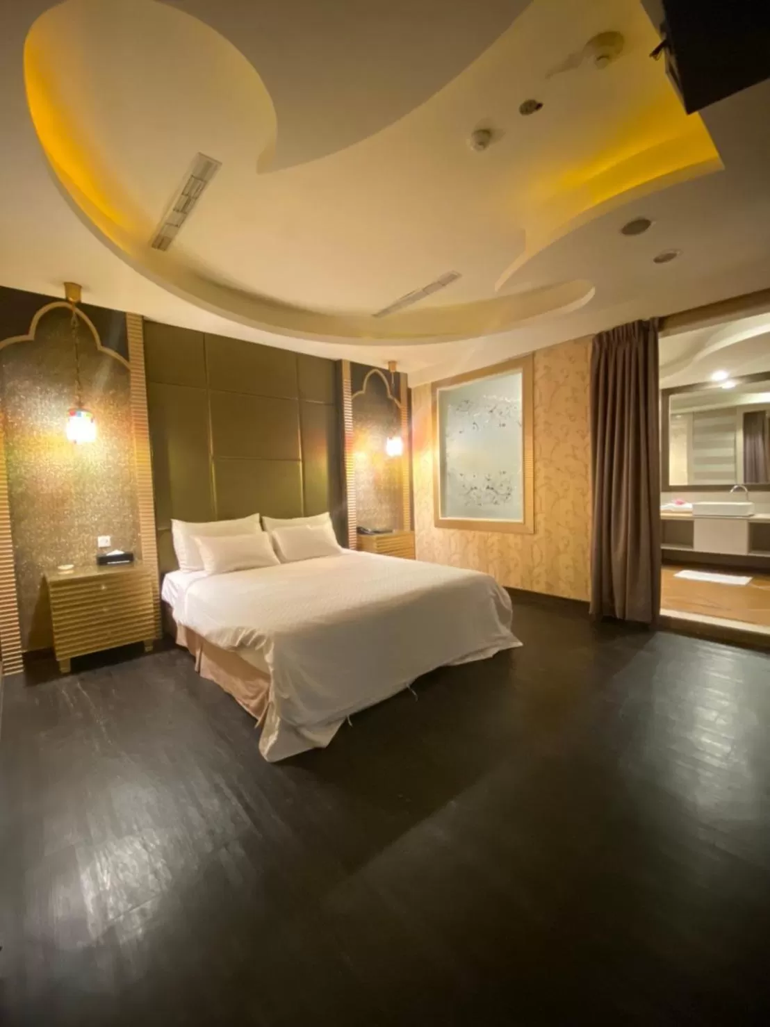 Photo of the whole room, Bed in Discovery Motel - Yanping