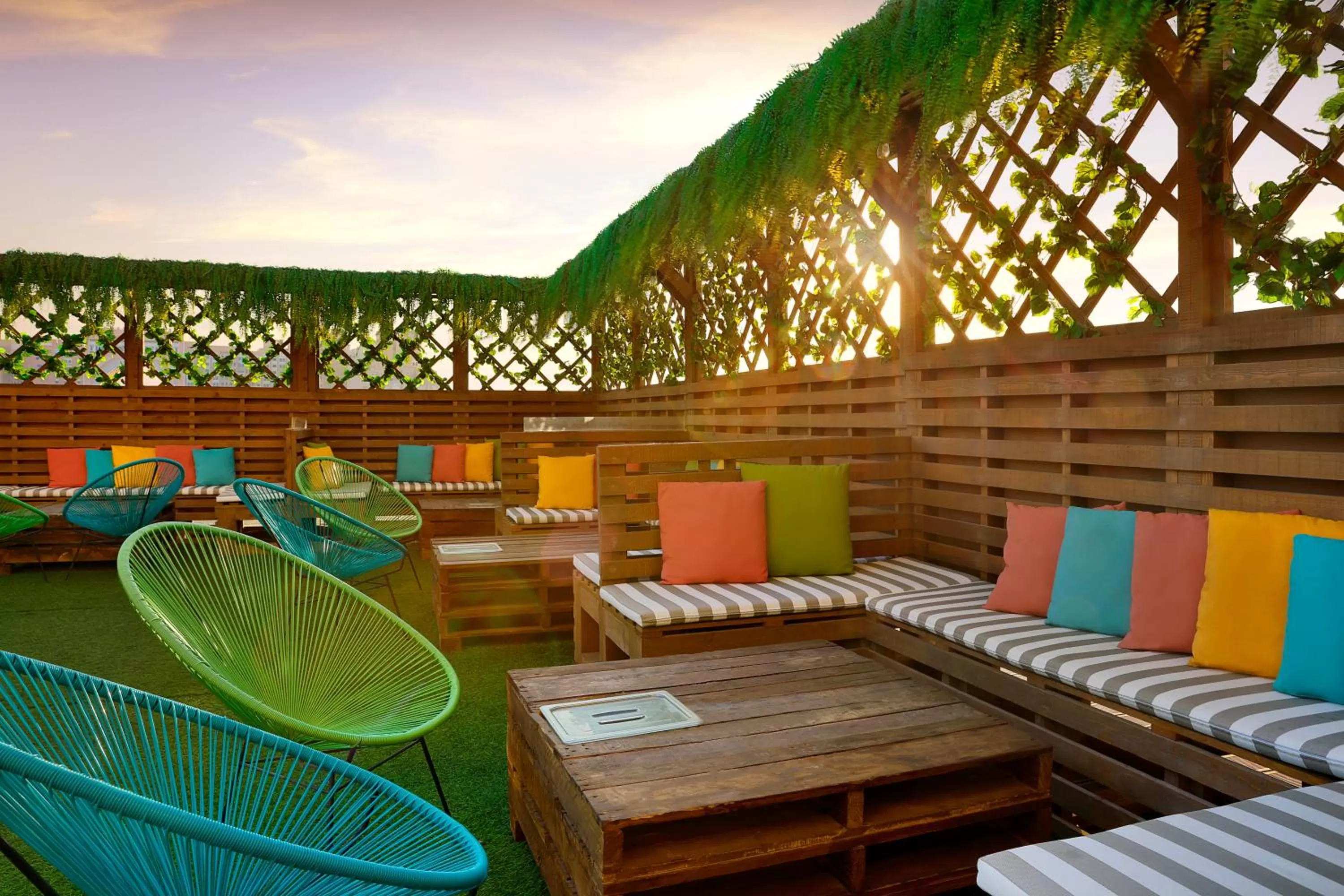 Swimming pool in Avani Ibn Battuta Dubai Hotel