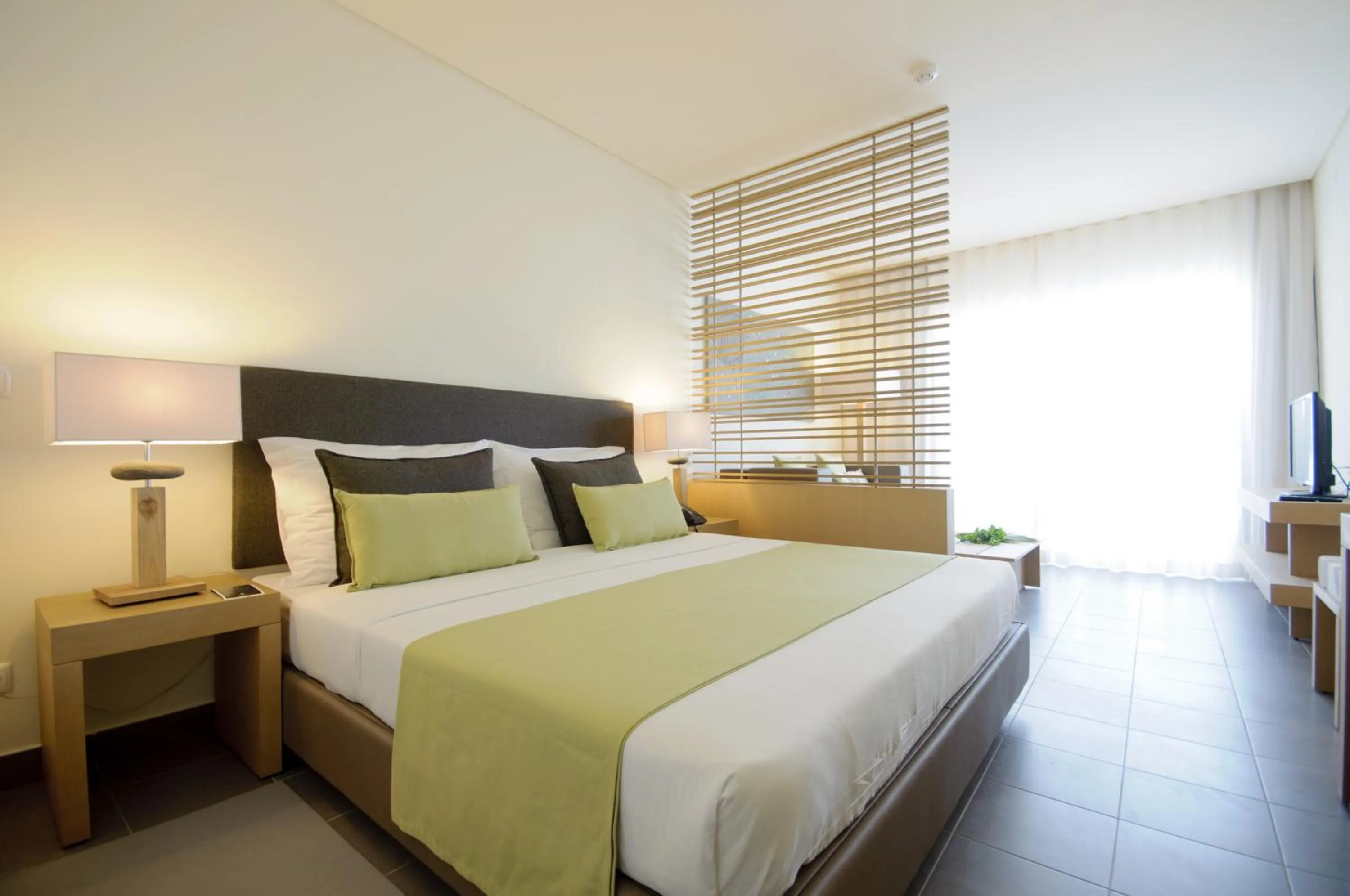 Bedroom, Bed in Oasis Salinas Sea