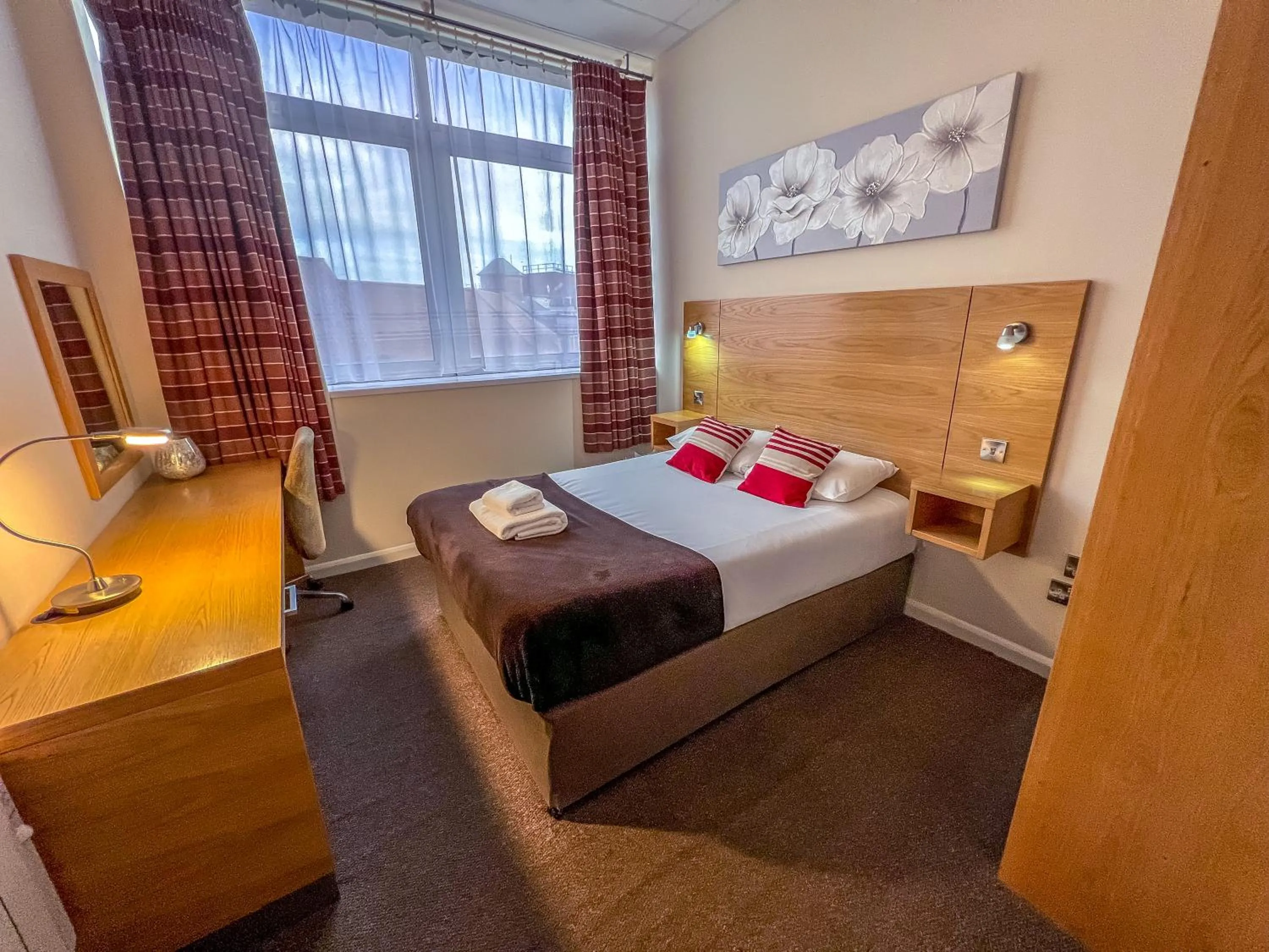 Bedroom in County Hall Apartment Hotel