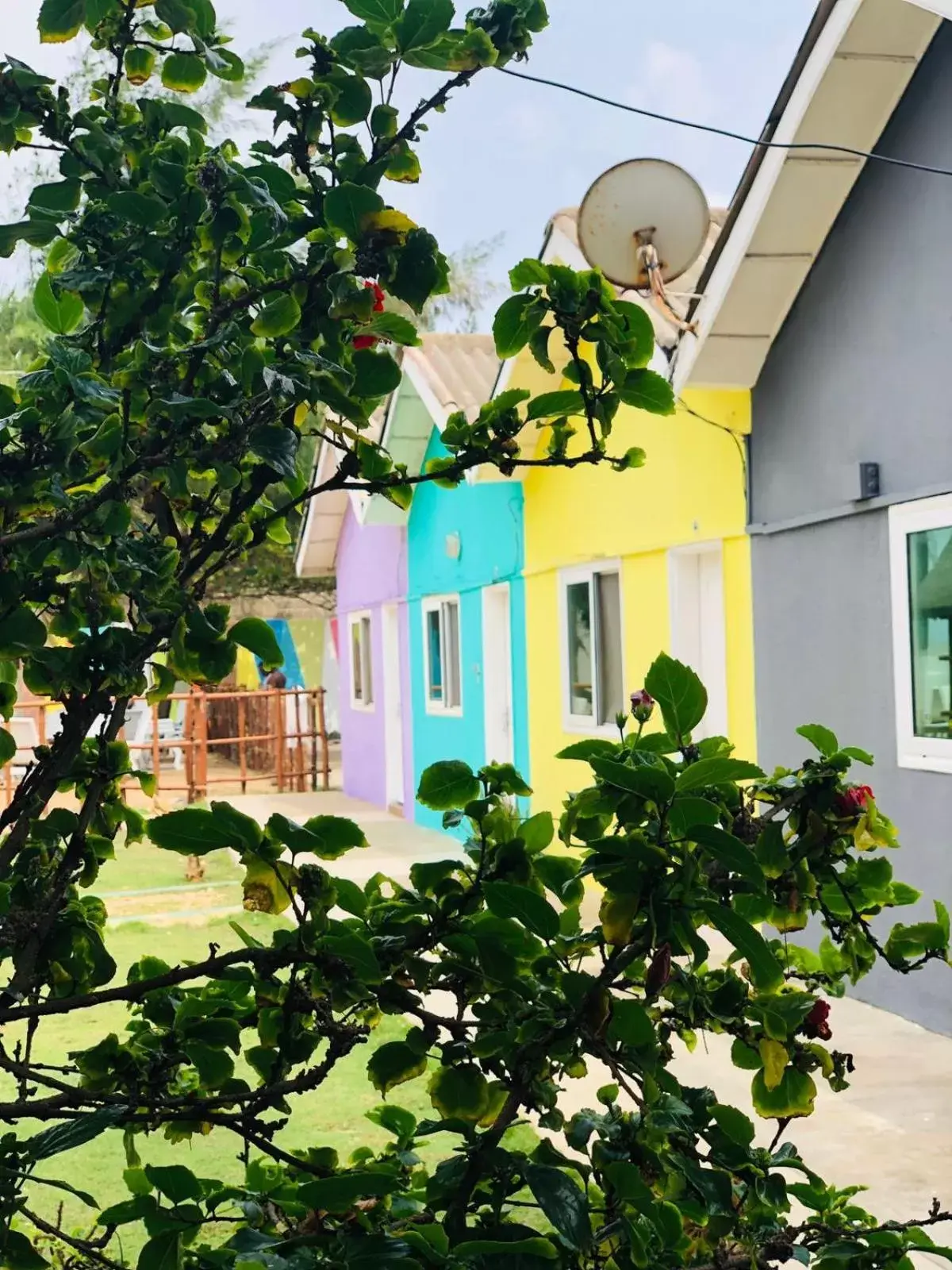 Property Building in Tahiti Hotel Property Building in Tahiti Hotel