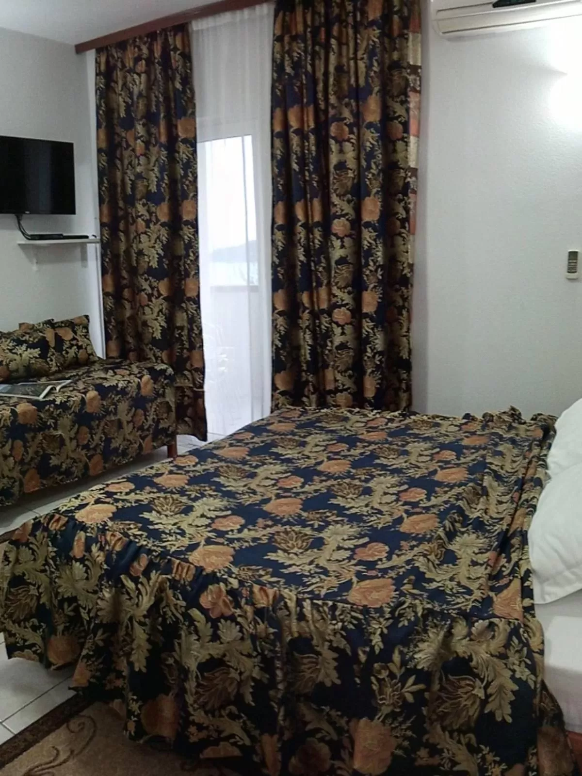 Bed in " Villa Kruna Lux "