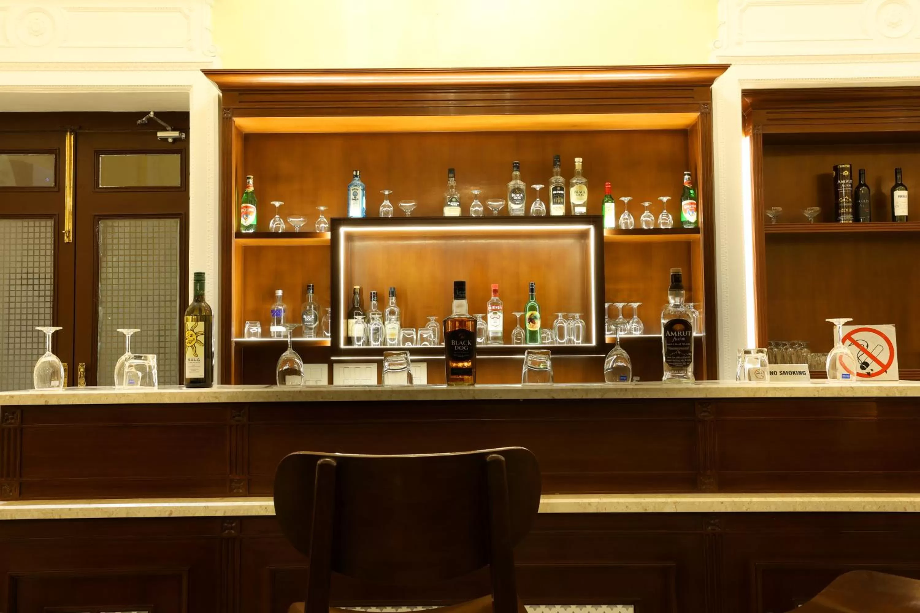 Lounge or bar in The Lallgarh Palace - A Heritage Hotel