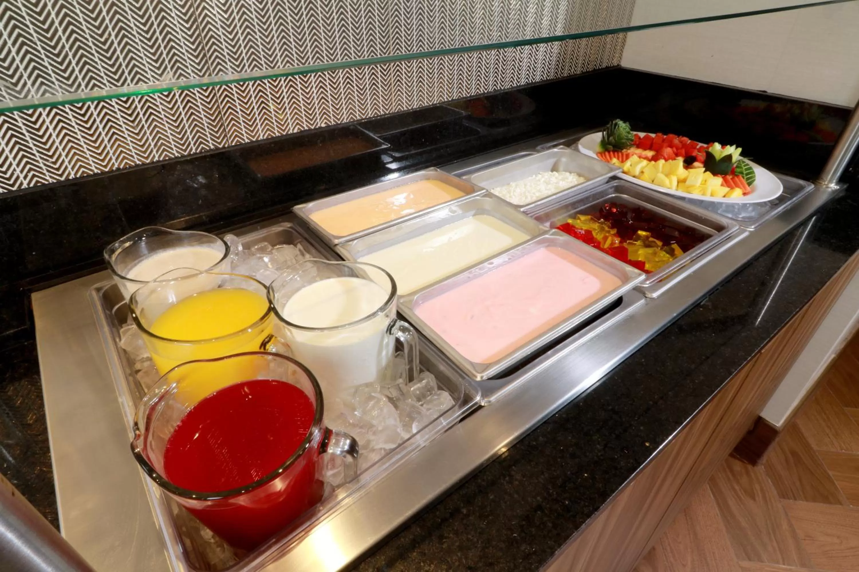 Breakfast in Holiday Inn & Suites Monterrey Apodaca Zona Airport, an IHG hotel